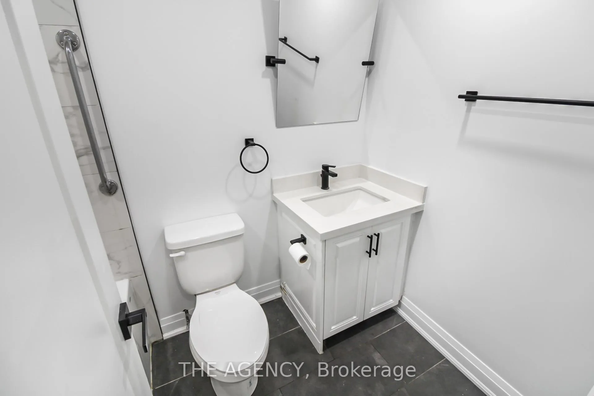 Photo 12 of Unit 507, 15 Albright Road, Hamilton, Vincent — HOMEH