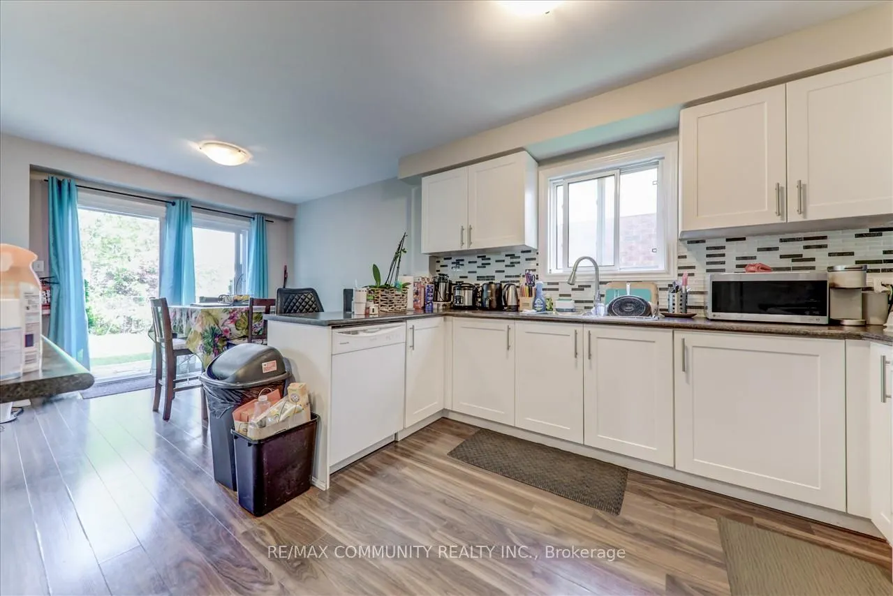 Photo 12 of 1813 Dalhousie Crescent, Oshawa, Samac — HOMEH