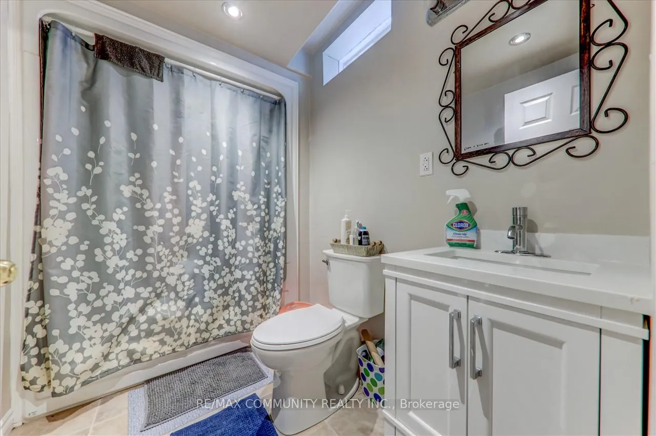 Photo 29 of 1813 Dalhousie Crescent, Oshawa, Samac — HOMEH