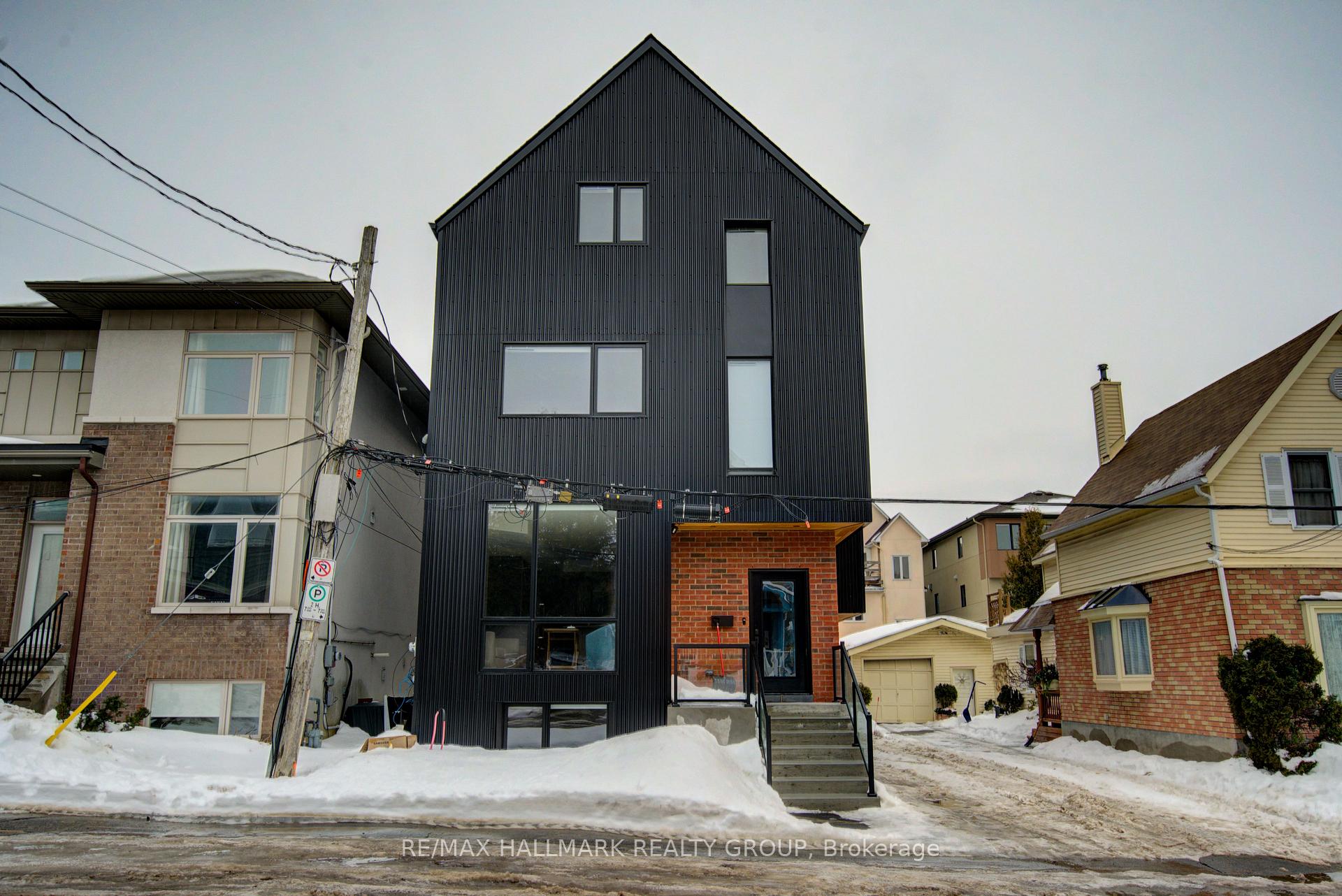 Front of Unit 2B, 130 Glenora Street