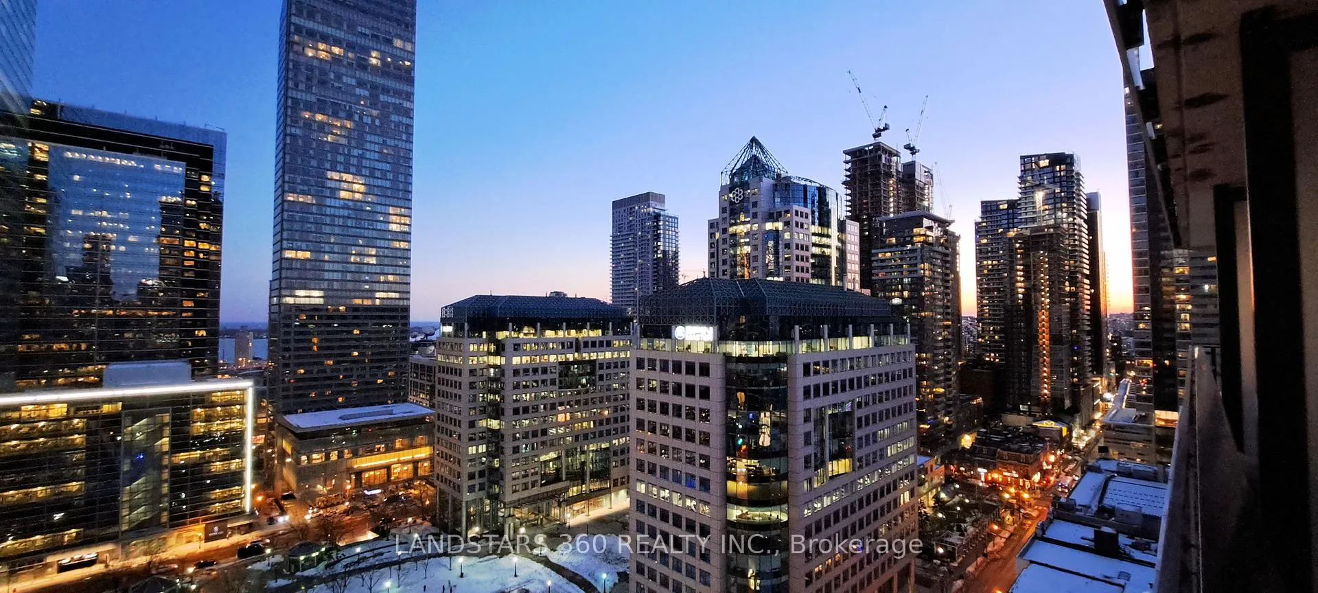Photo 2 of Unit 1905, 224 King Street W, Toronto, Waterfront Communities — HOMEH