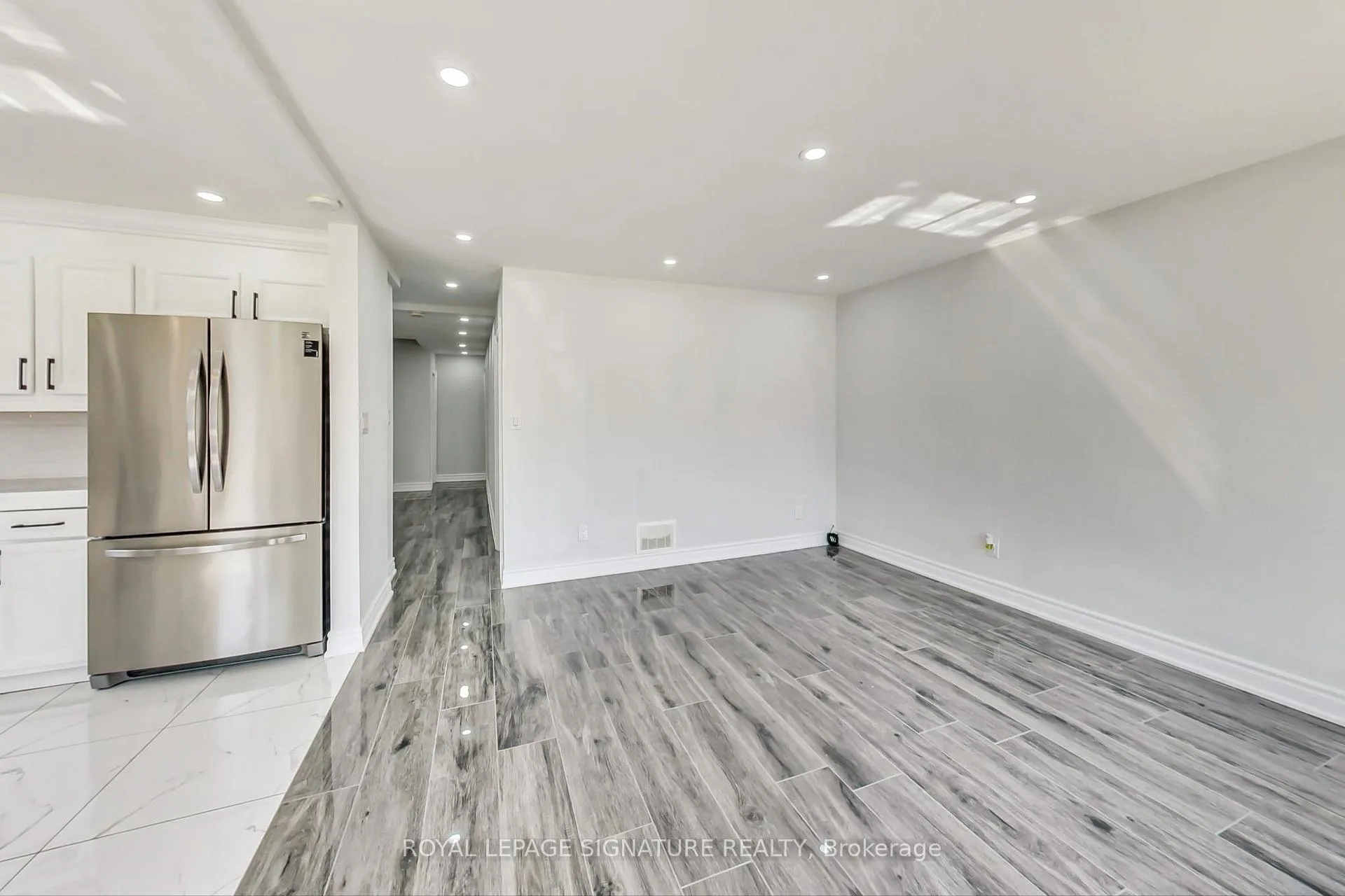 Photo 4 of 763 Tate Avenue, Hamilton, Parkview — HOMEH