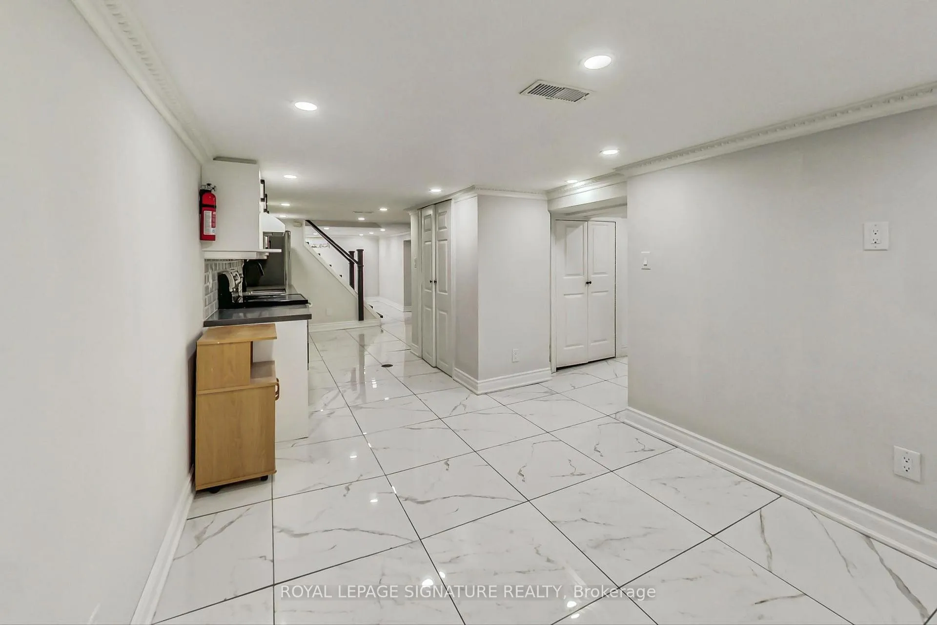 Photo 26 of 763 Tate Avenue, Hamilton, Parkview — HOMEH