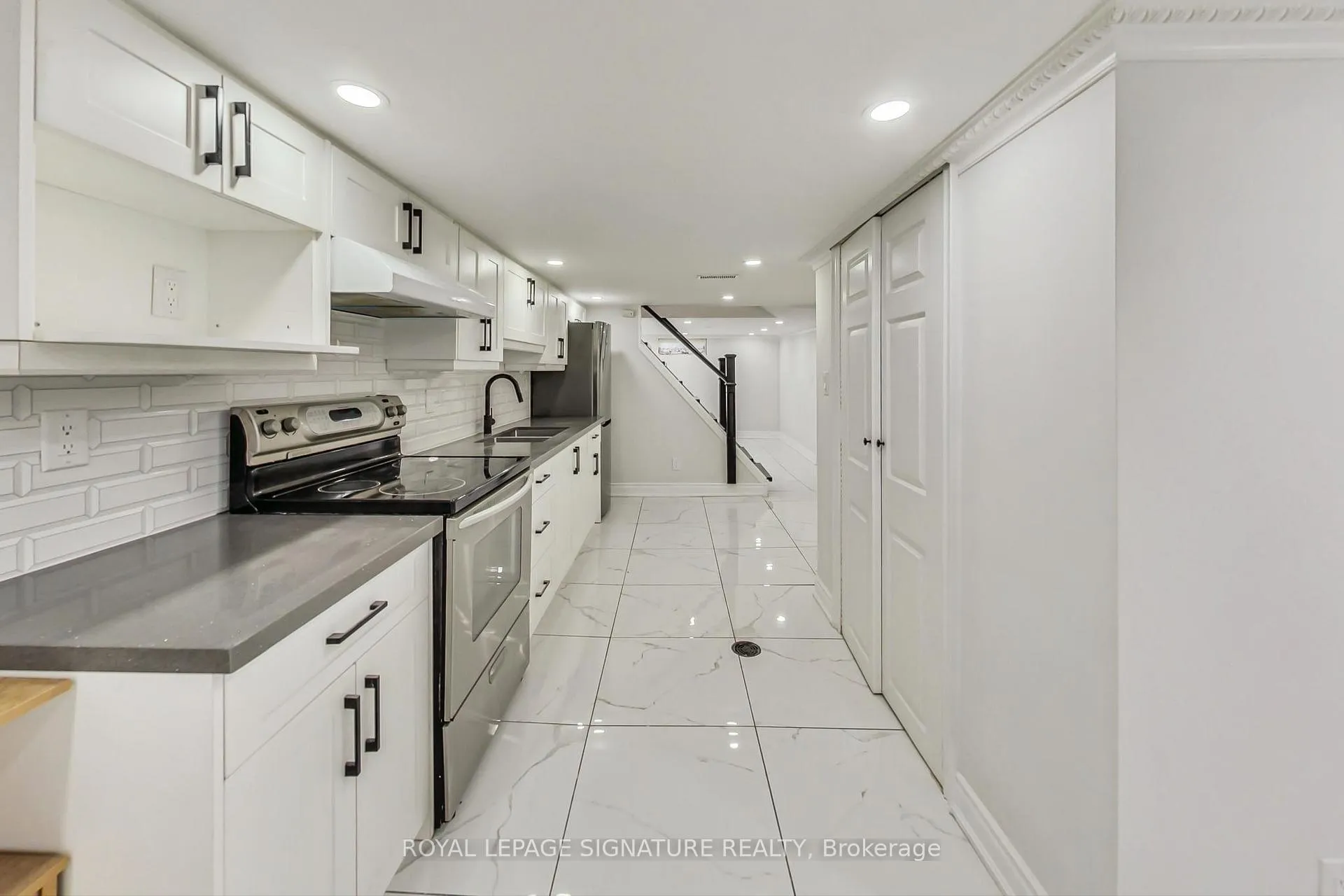 Photo 29 of 763 Tate Avenue, Hamilton, Parkview — HOMEH