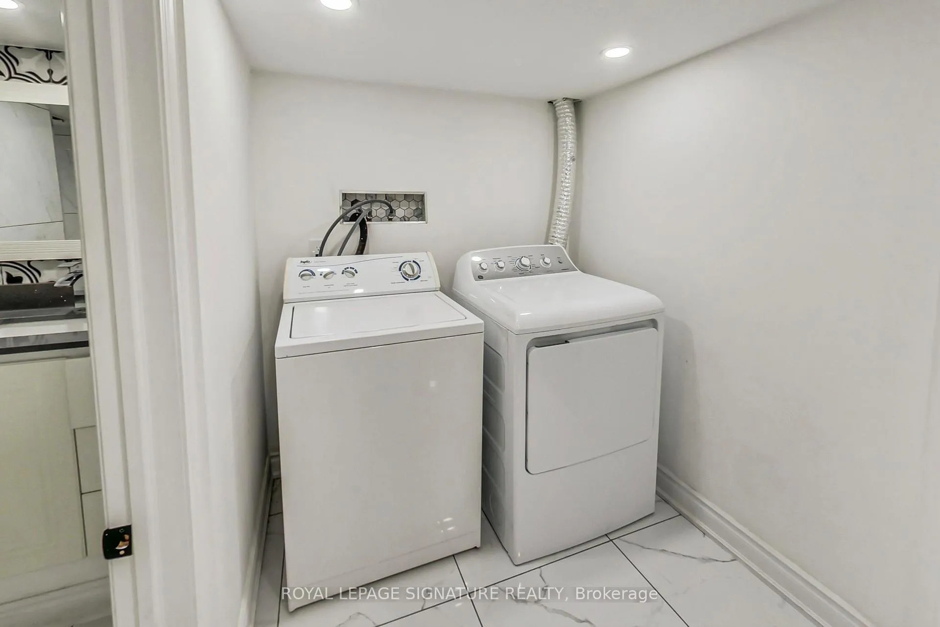 Photo 35 of 763 Tate Avenue, Hamilton, Parkview — HOMEH