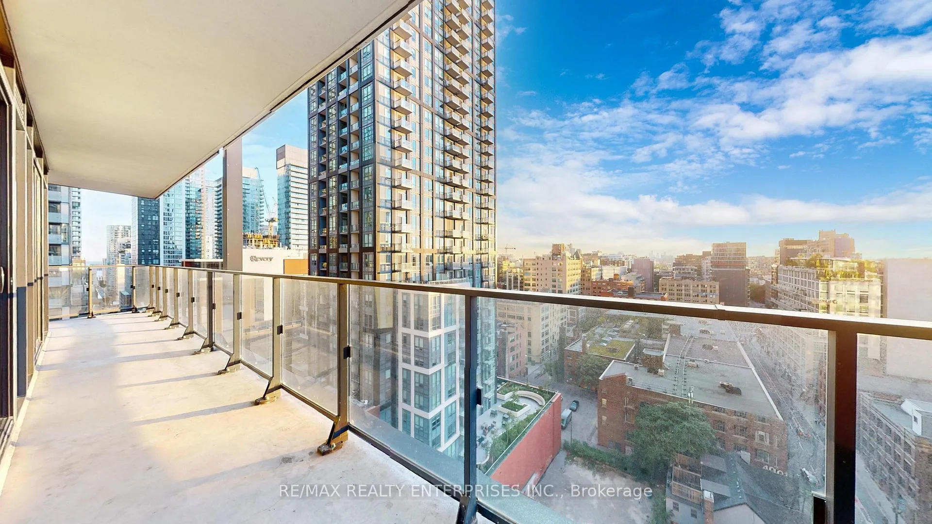 Photo 6 of Unit 1301, 125 Peter Street, Toronto, Waterfront Communities — HOMEH