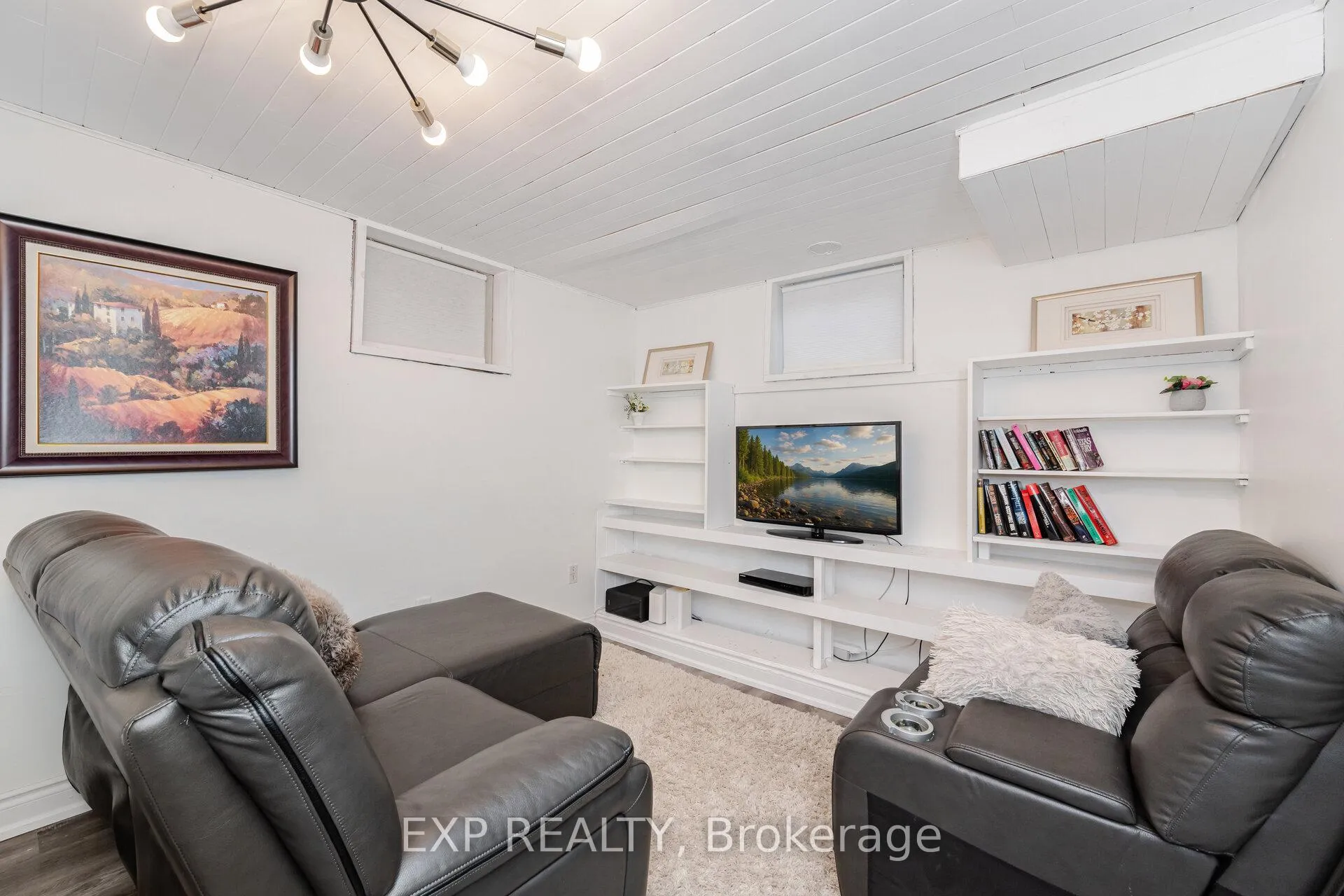 Photo 24 of 145 Courtney Crescent, Barrie, Painswick South — HOMEH