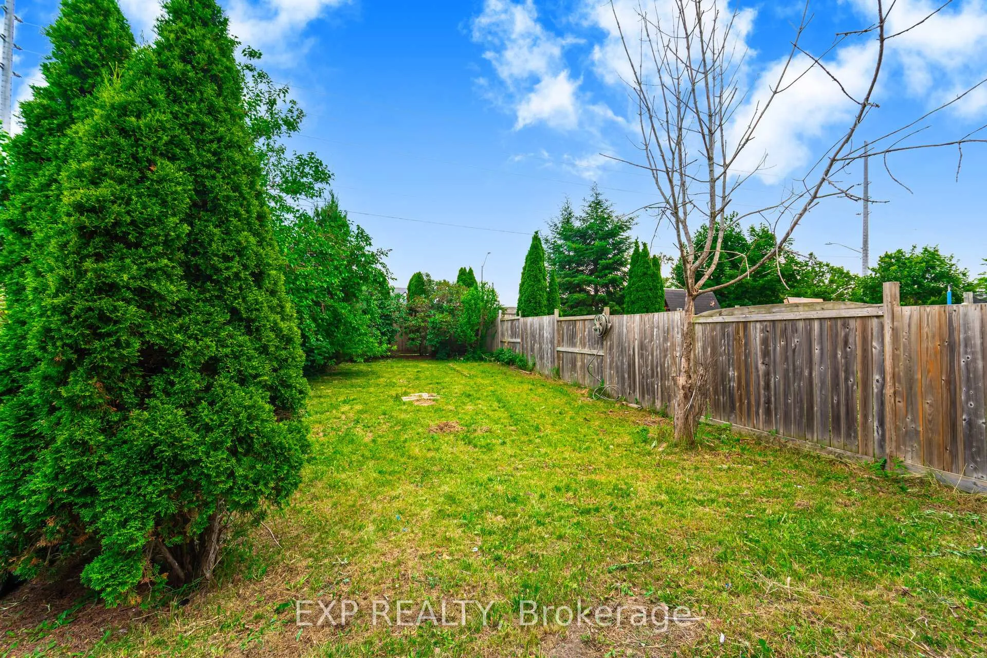 Photo 28 of 145 Courtney Crescent, Barrie, Painswick South — HOMEH