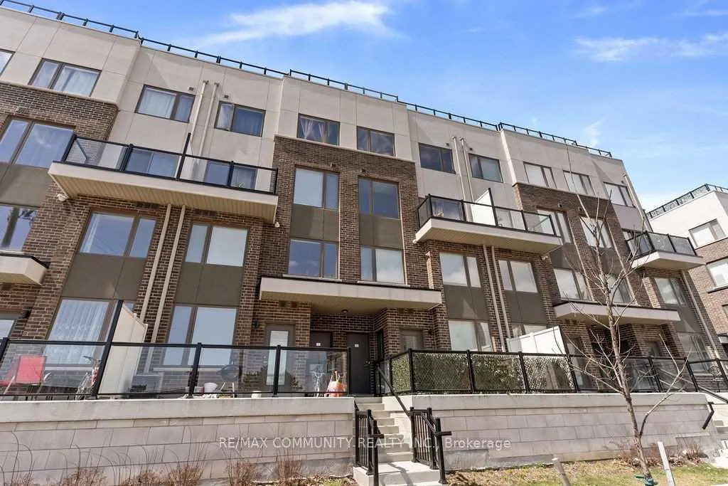 Front of Unit 306, 1460 Whites Road