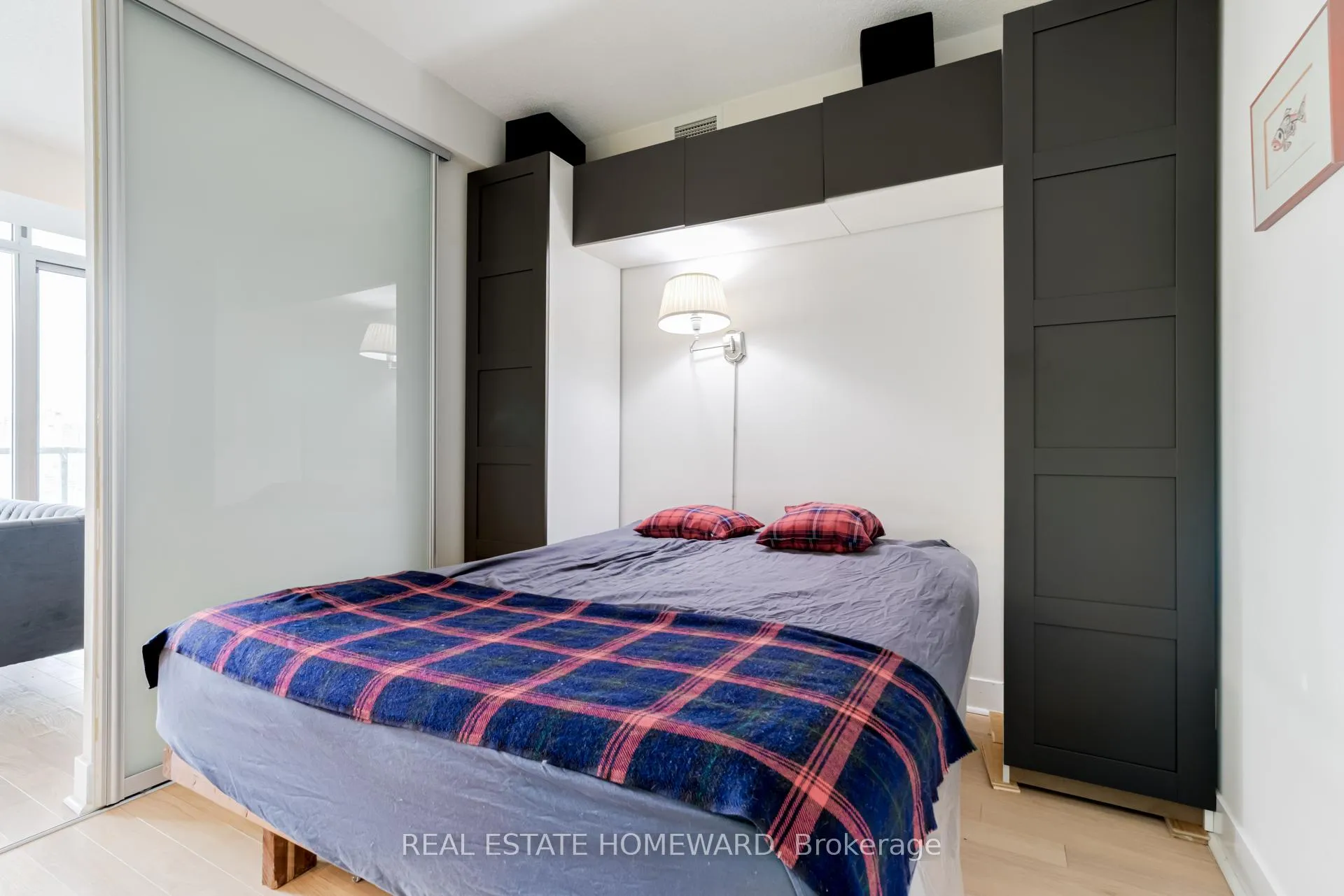 Photo 12 of Unit 1709, 90 Stadium Road, Toronto, Niagara — HOMEH