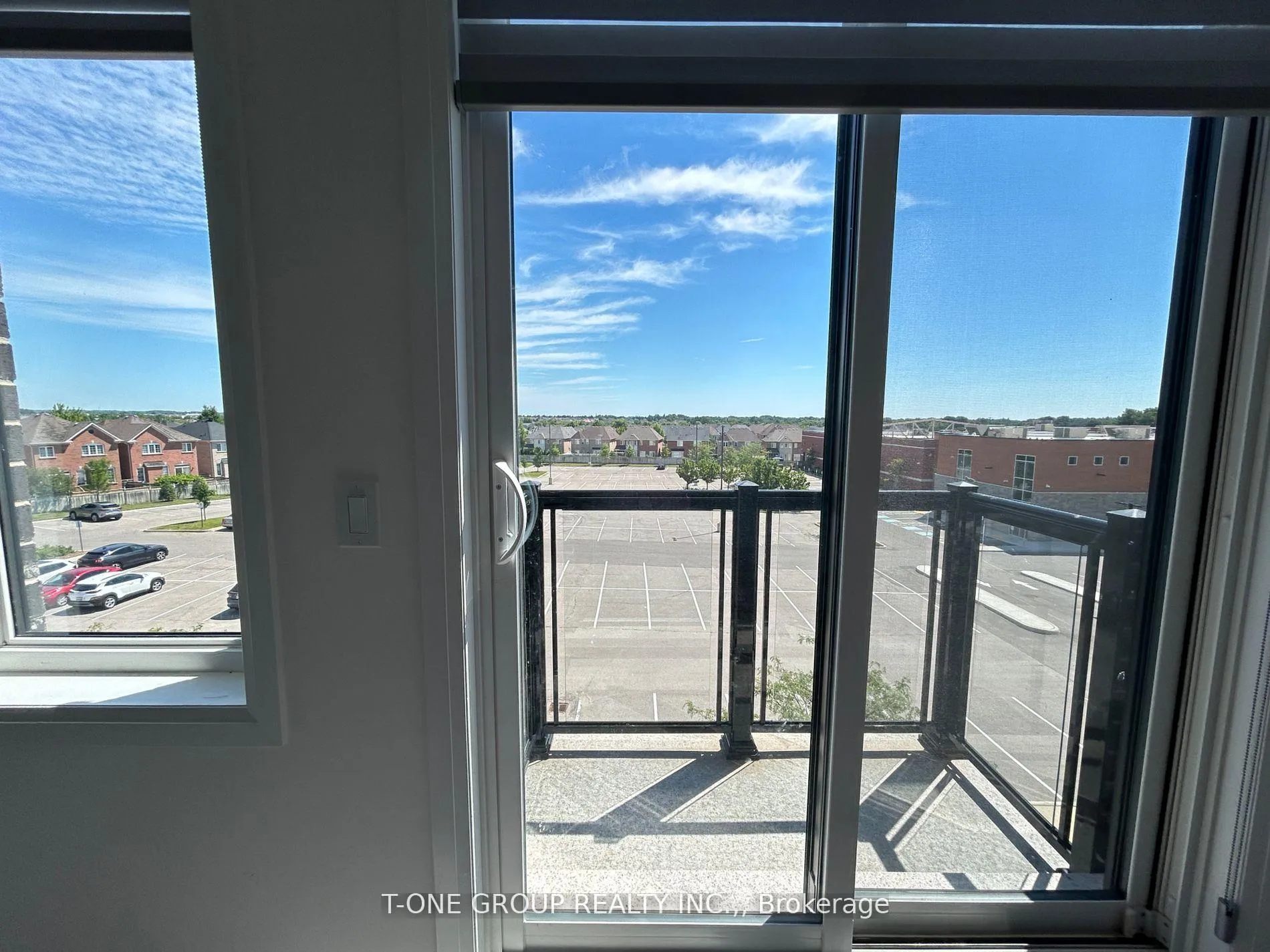 Photo 19 of 100 Carole Bell Way, Markham, Wismer — HOMEH
