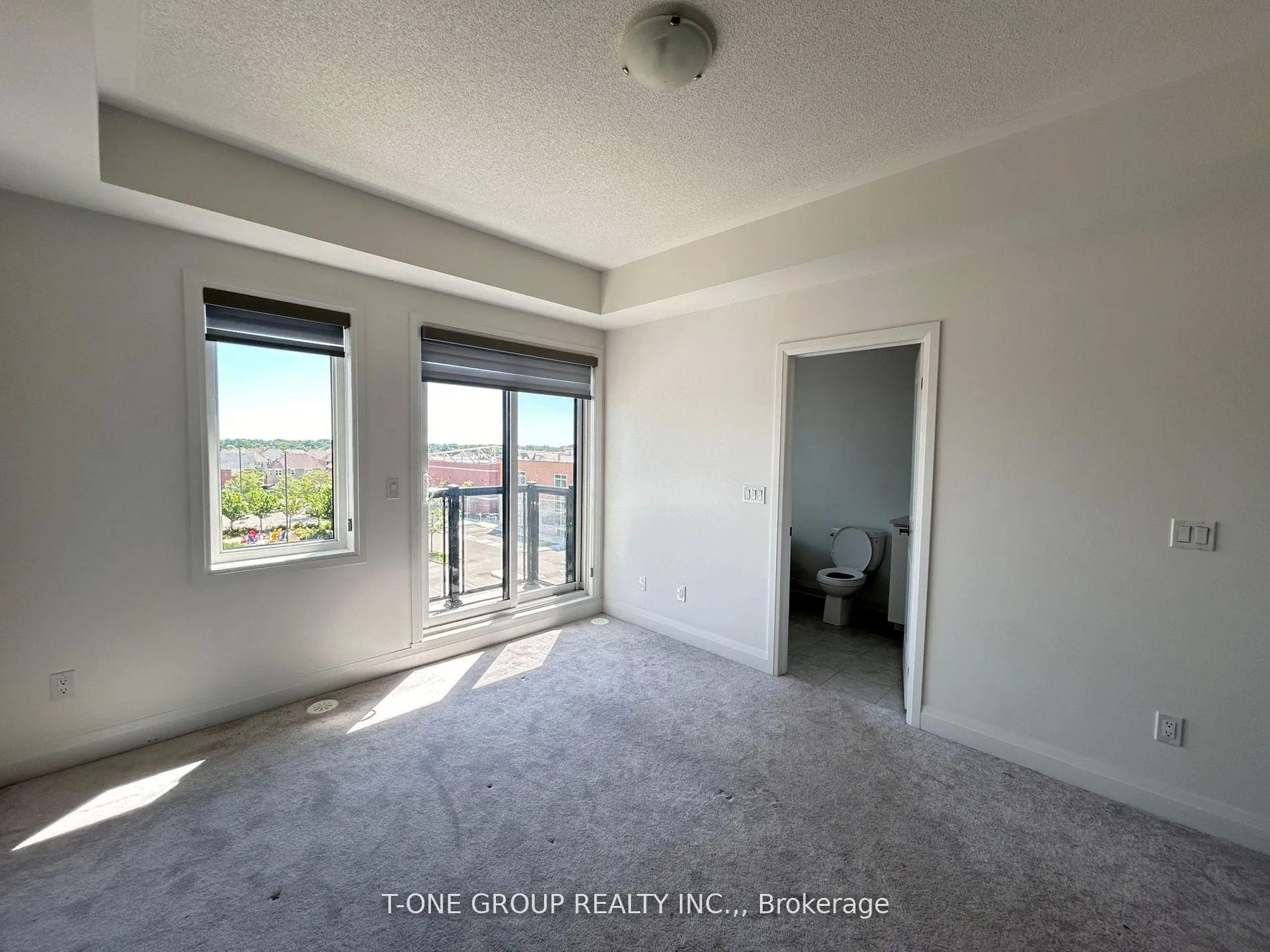Photo 20 of 100 Carole Bell Way, Markham, Wismer — HOMEH