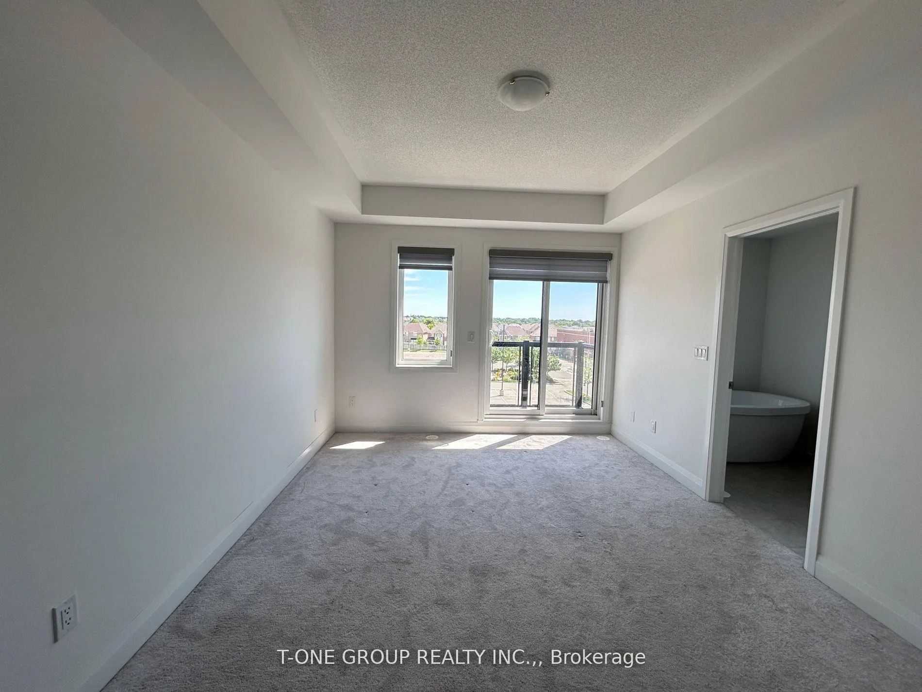 Photo 21 of 100 Carole Bell Way, Markham, Wismer — HOMEH