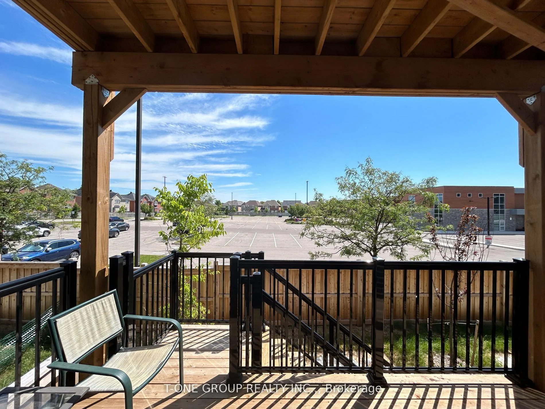 Photo 24 of 100 Carole Bell Way, Markham, Wismer — HOMEH