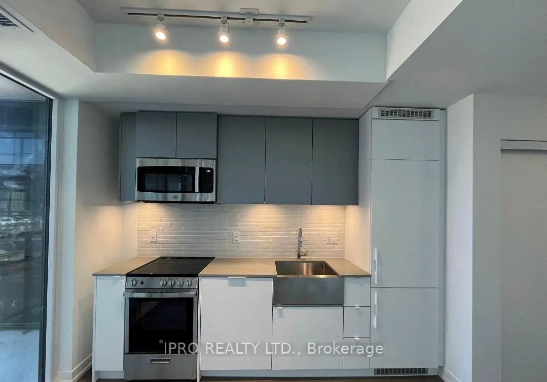 Photo 3 of Unit 1202, 270 Dufferin Street, Toronto, South Parkdale — HOMEH