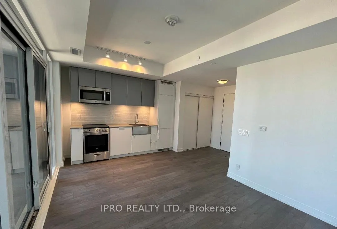 Photo 4 of Unit 1202, 270 Dufferin Street, Toronto, South Parkdale — HOMEH