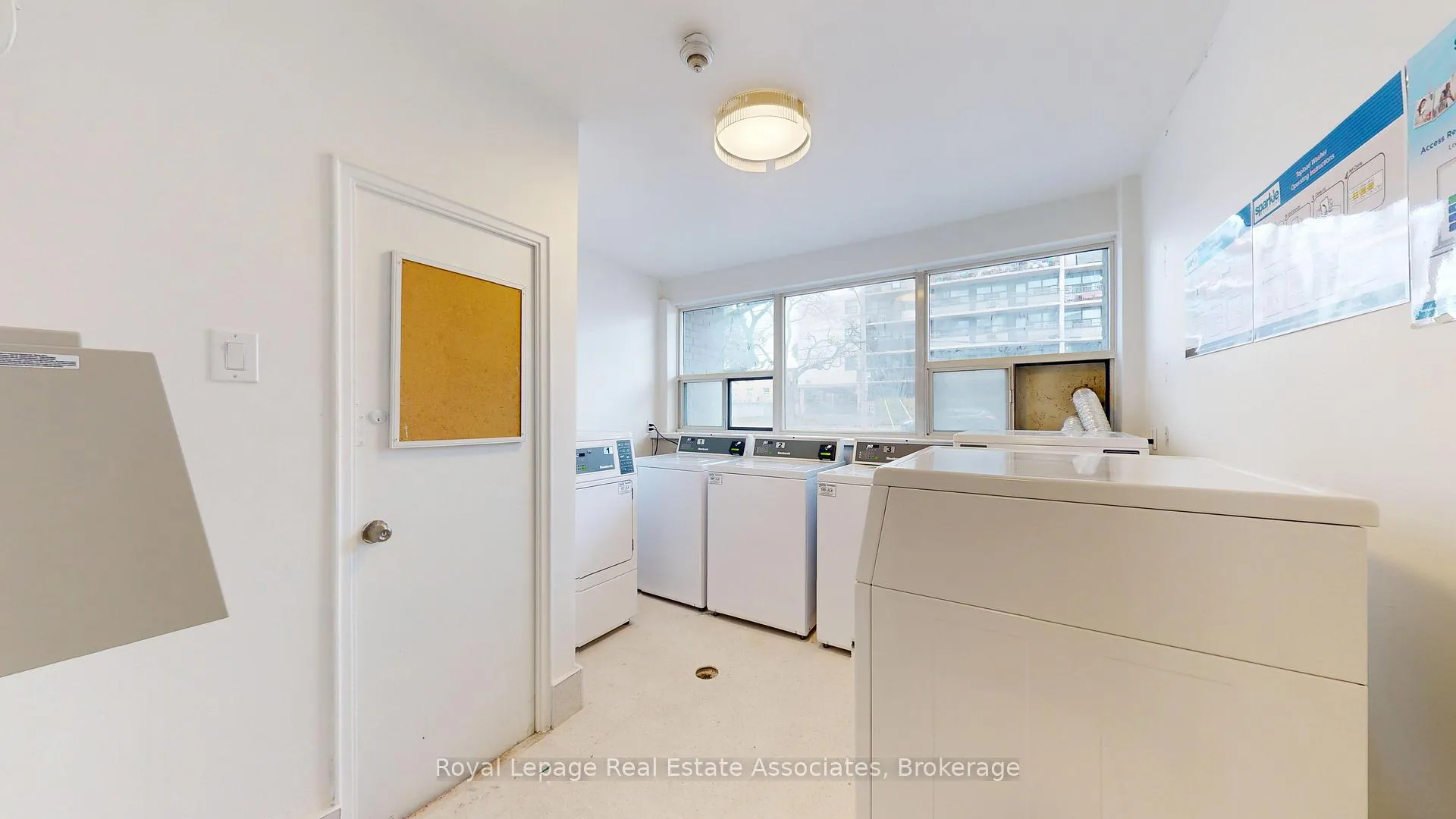 Photo 15 of Unit 2, 1 Marquette Avenue, Toronto, Englemount-Lawrence — HOMEH