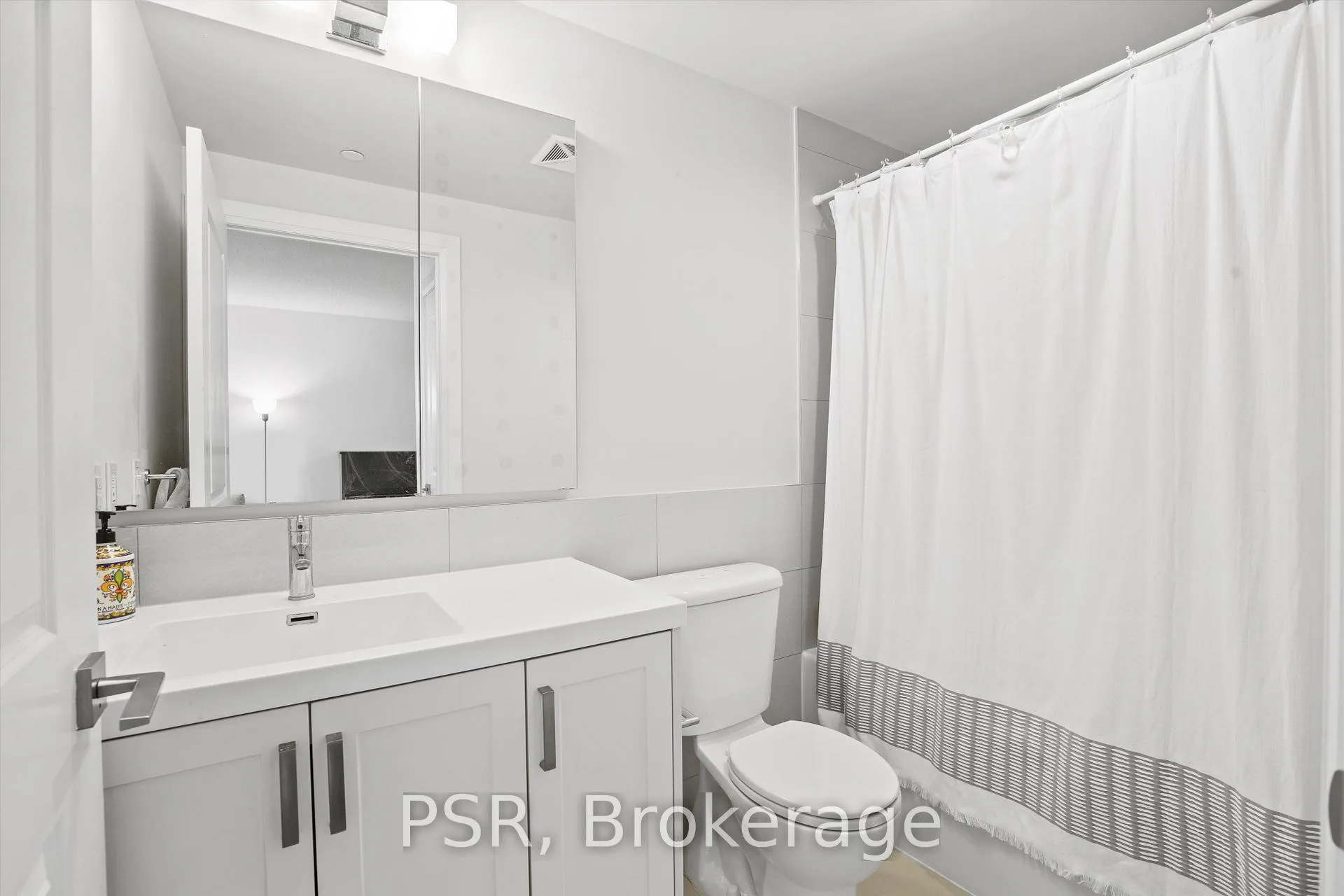 Photo 16 of Unit 307, 2 Old Mill Drive, Toronto, High Park-Swansea — HOMEH