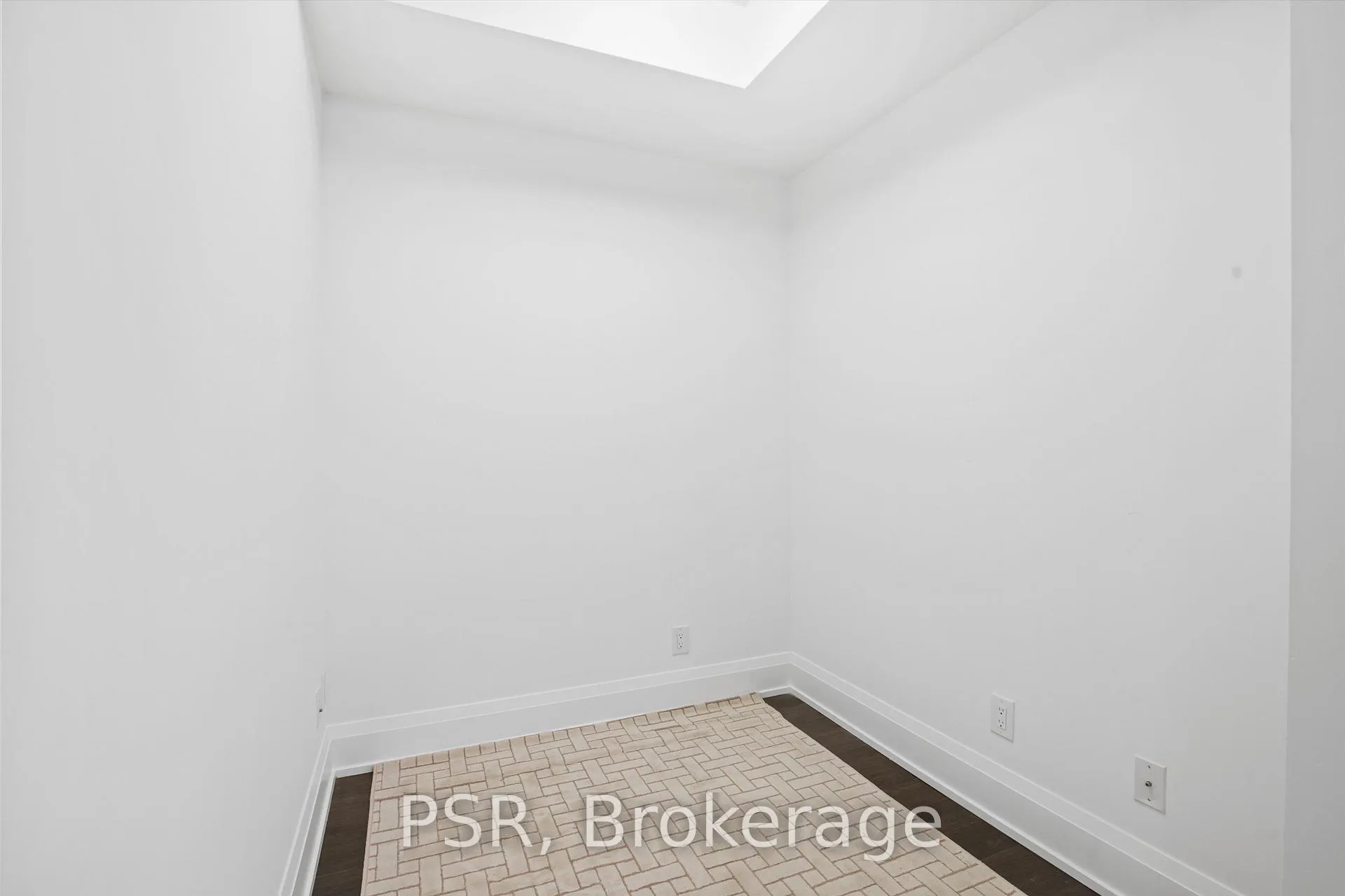 Photo 17 of Unit 307, 2 Old Mill Drive, Toronto, High Park-Swansea — HOMEH