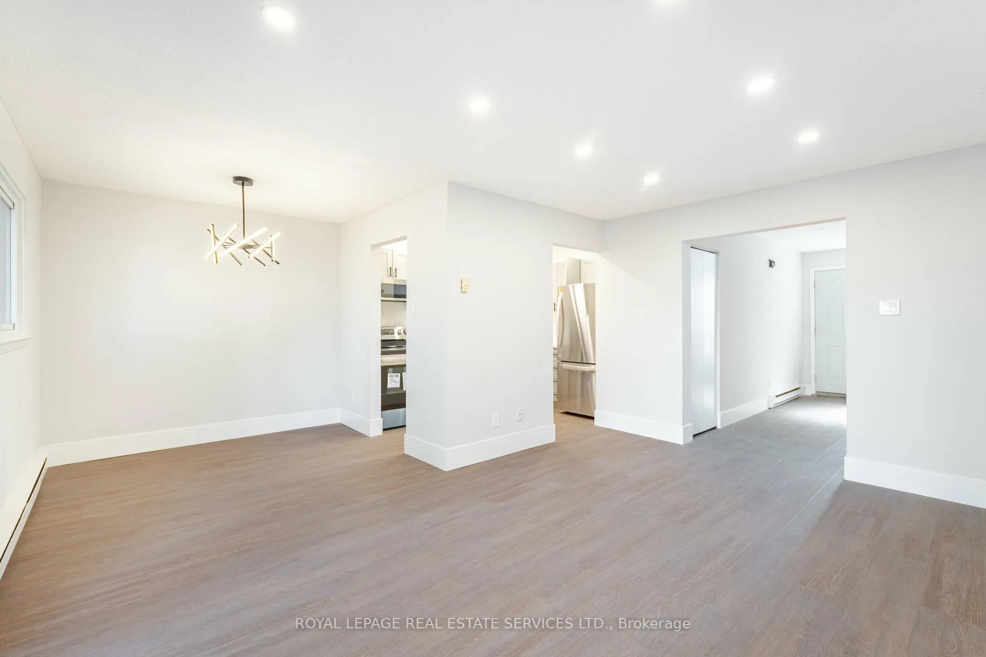 Photo 9 of Unit 457, 16 Harper Way, Markham, Aileen-Willowbrook — HOMEH