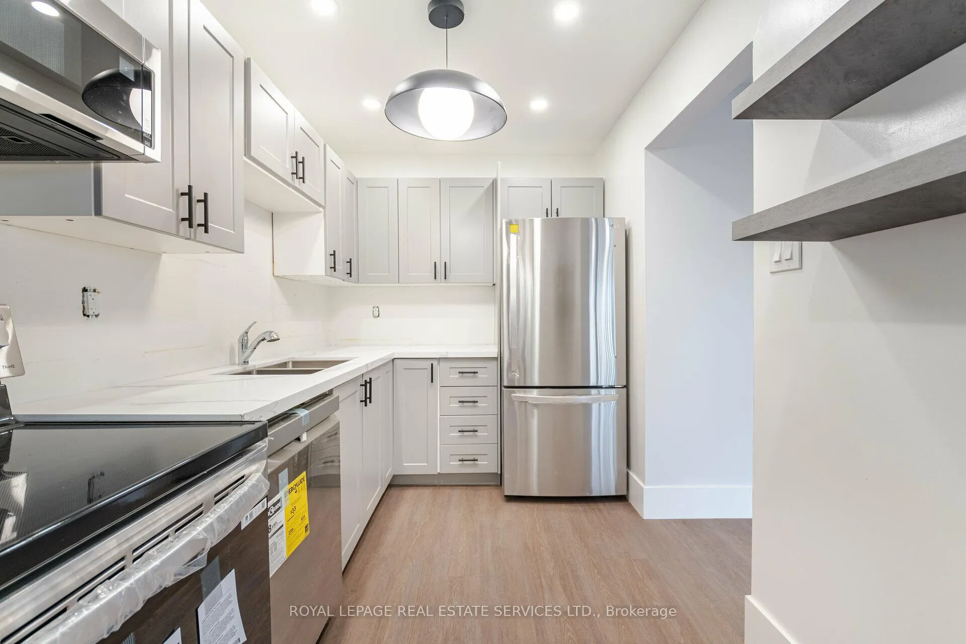 Photo 13 of Unit 457, 16 Harper Way, Markham, Aileen-Willowbrook — HOMEH