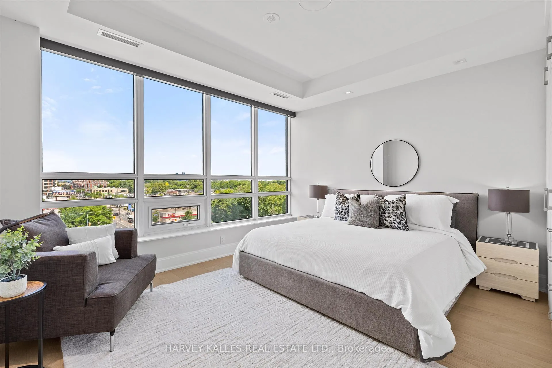 Photo 26 of Unit 703, 355 Bedford Park Avenue, Toronto, Bedford Park-Nortown — HOMEH