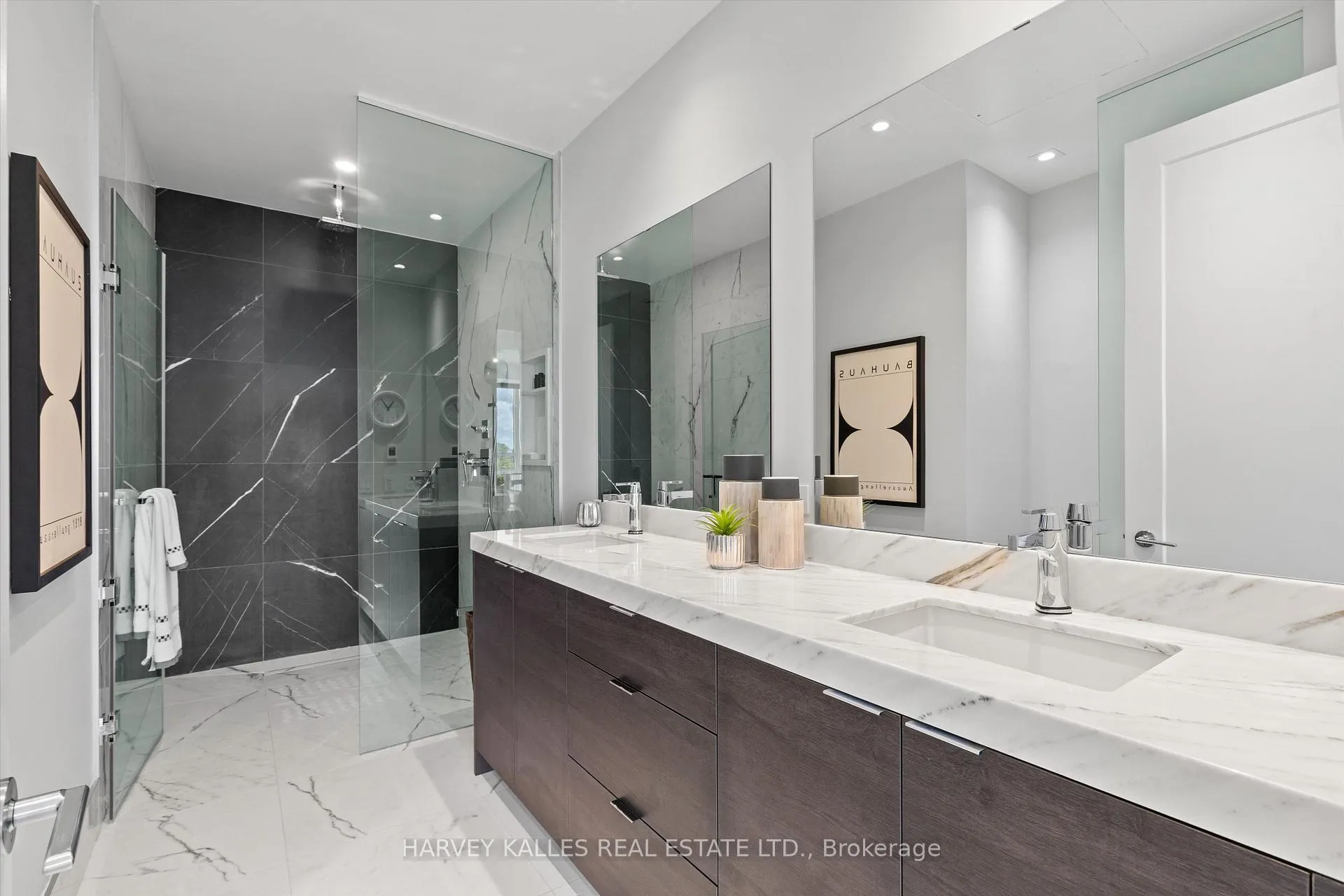 Photo 27 of Unit 703, 355 Bedford Park Avenue, Toronto, Bedford Park-Nortown — HOMEH