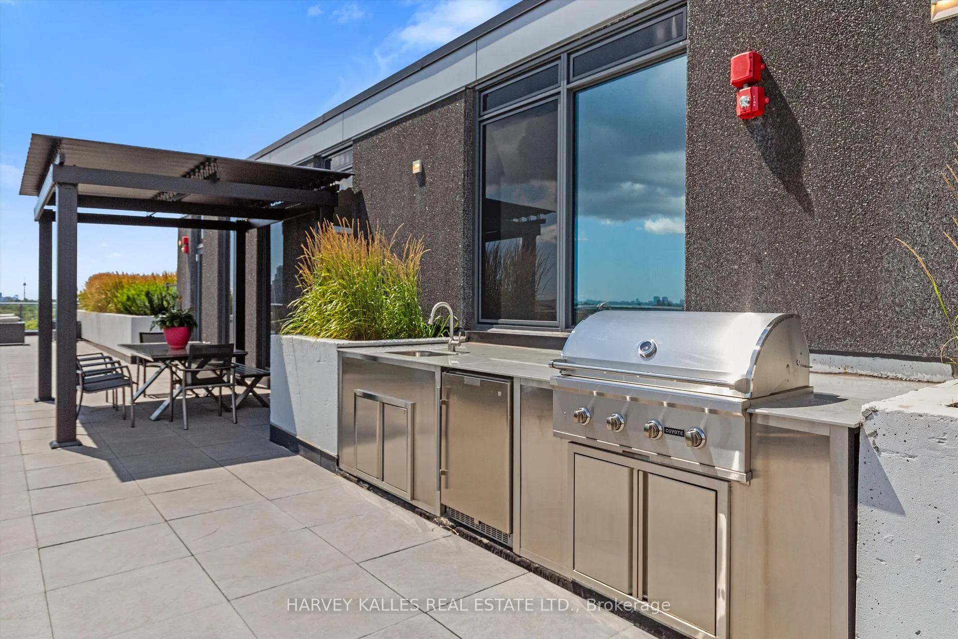 Photo 35 of Unit 703, 355 Bedford Park Avenue, Toronto, Bedford Park-Nortown — HOMEH