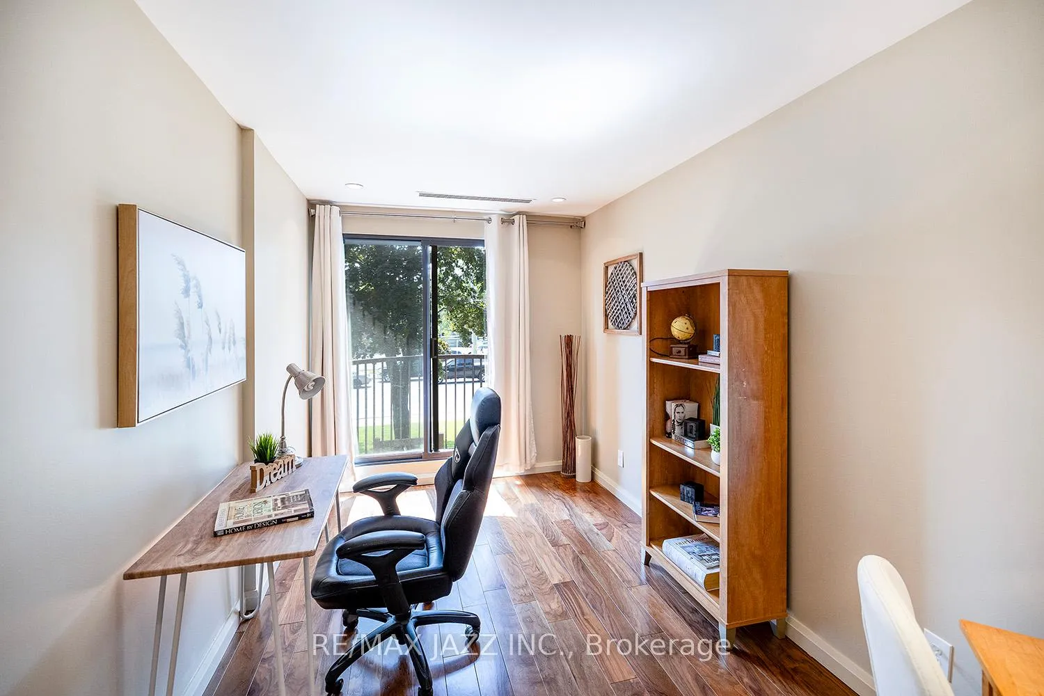 Photo 16 of Unit 201, 337 Simcoe Street N, Oshawa, O'Neill — HOMEH