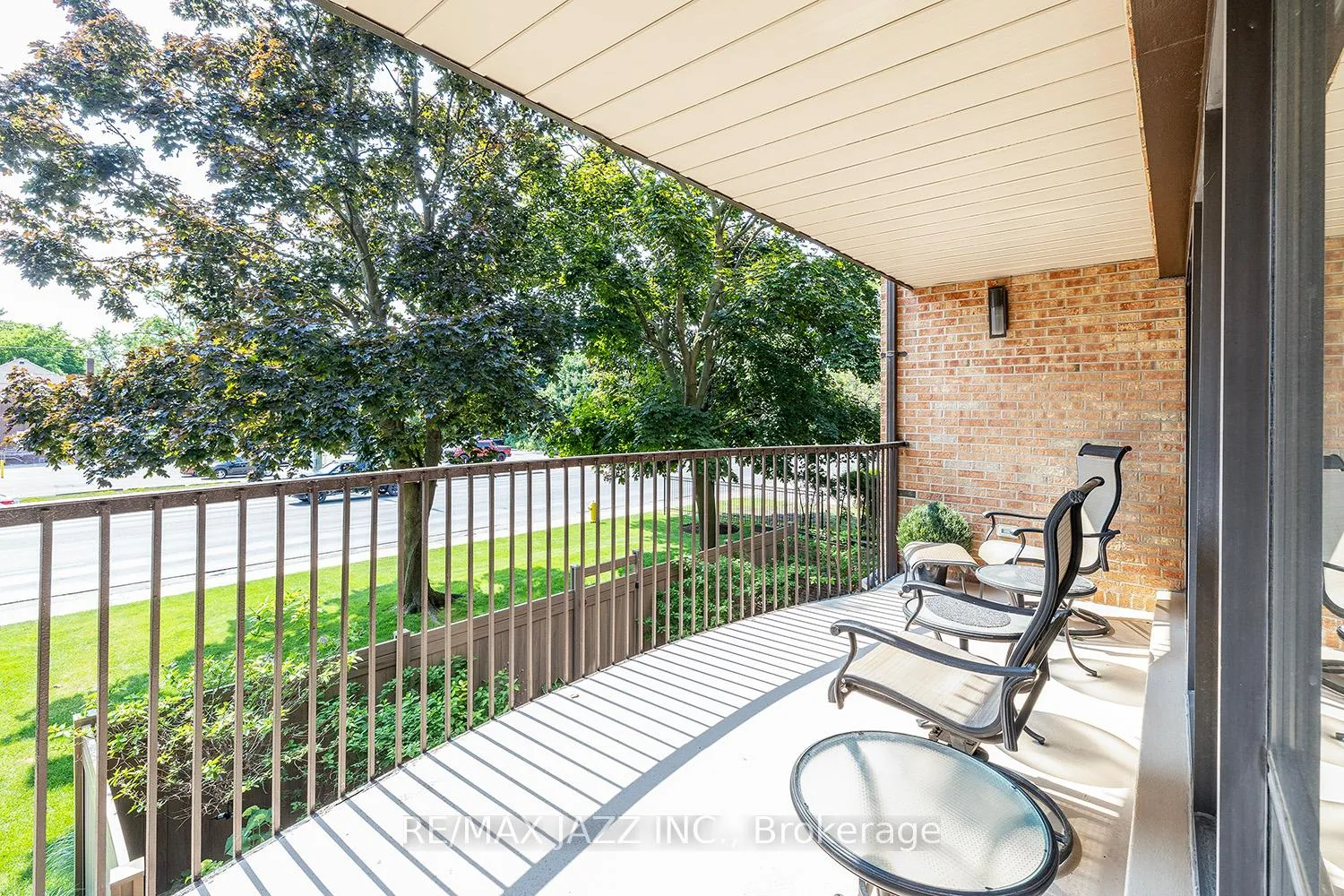 Photo 24 of Unit 201, 337 Simcoe Street N, Oshawa, O'Neill — HOMEH
