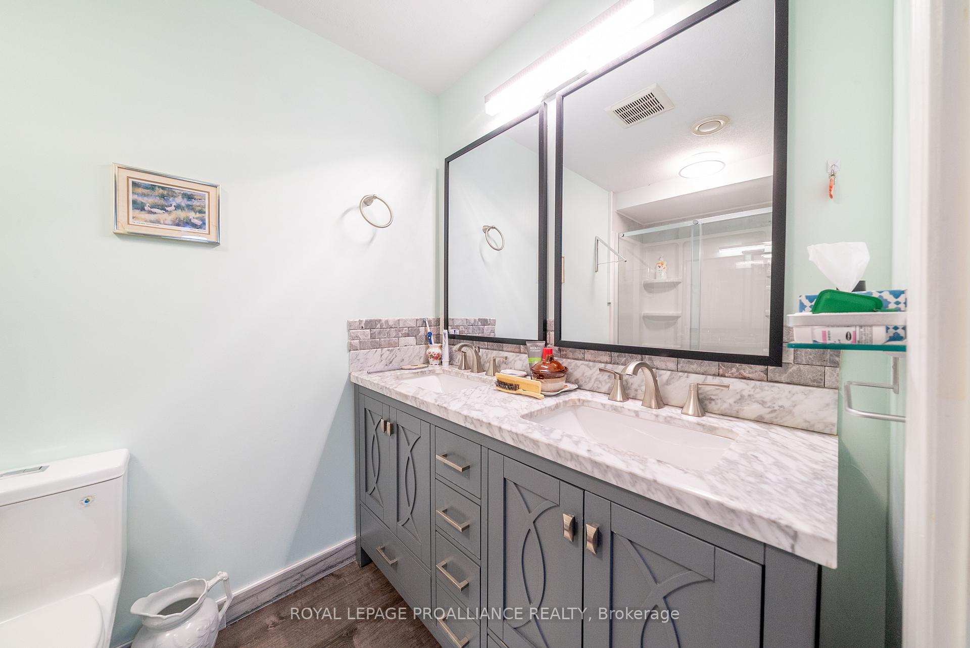 Photo 48 of 31 Follwell Crescent, Belleville, Belleville Ward — HOMEH