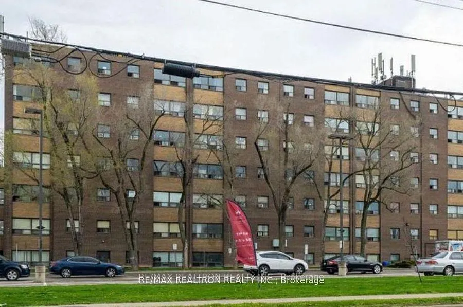 Photo 1 of Unit 145D, 468 Ottawa Street N, Hamilton, Crown Point — HOMEH