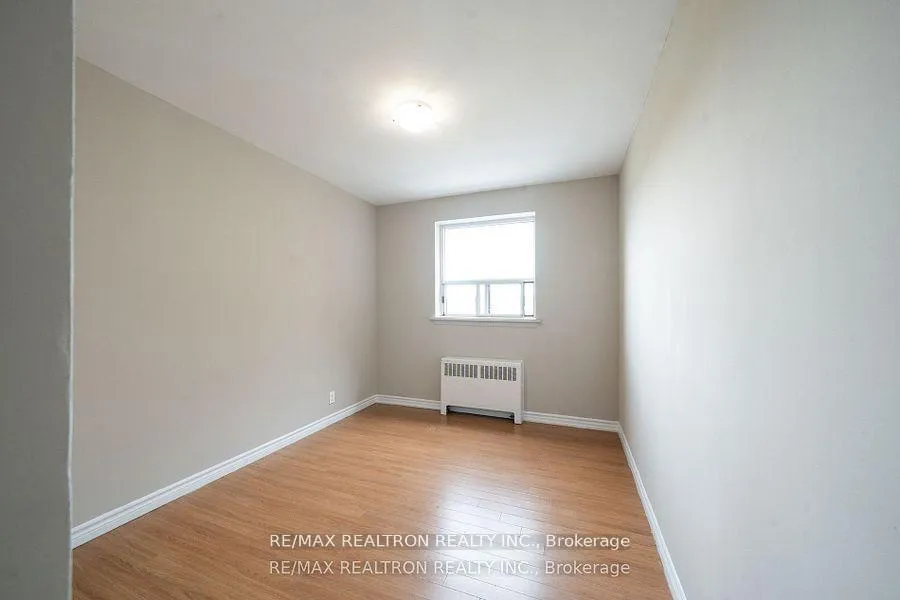 Photo 9 of Unit 145D, 468 Ottawa Street N, Hamilton, Crown Point — HOMEH