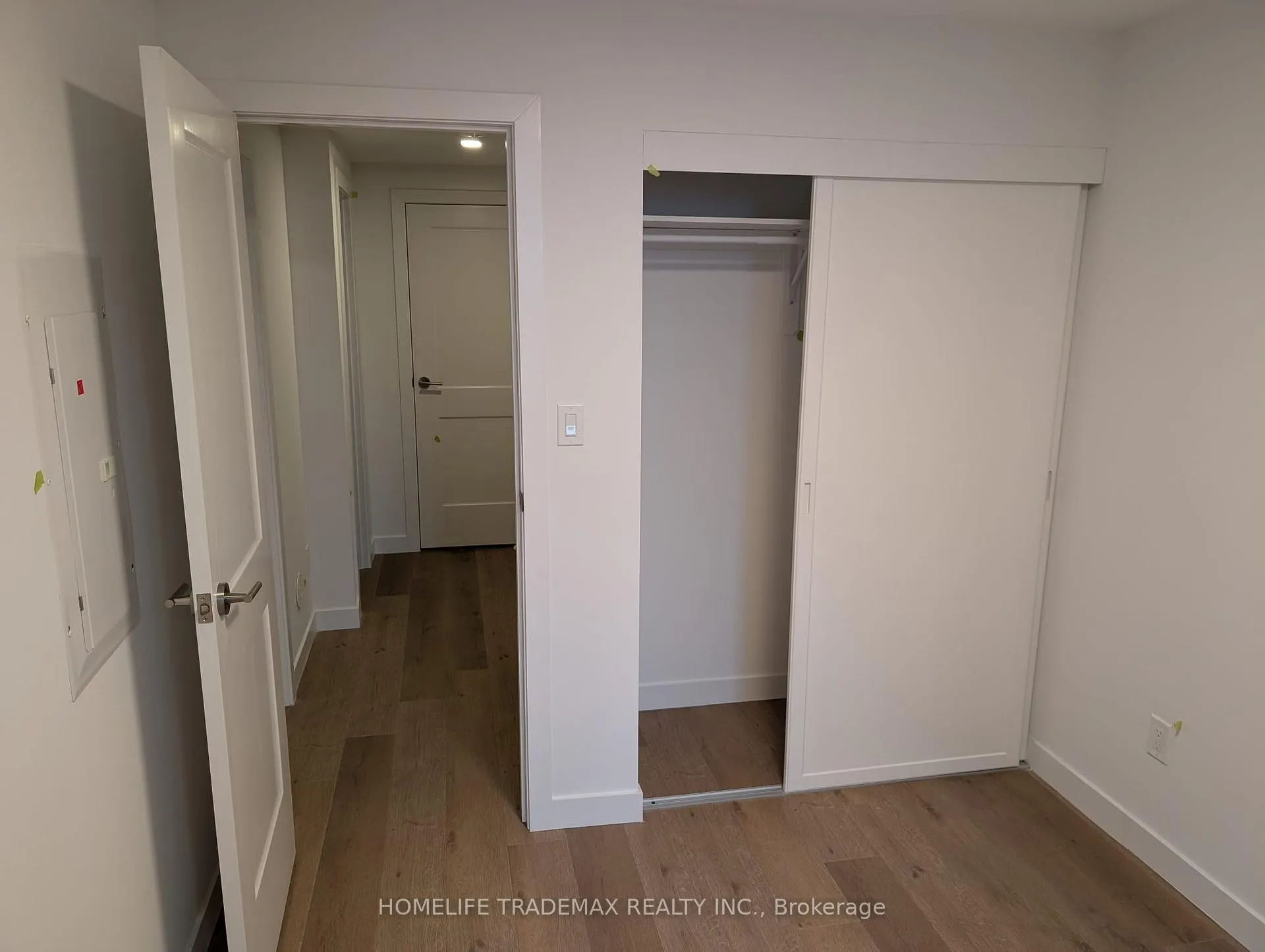 Photo 19 of Unit 10, 30 Markdale Lane, Markham, Middlefield — HOMEH