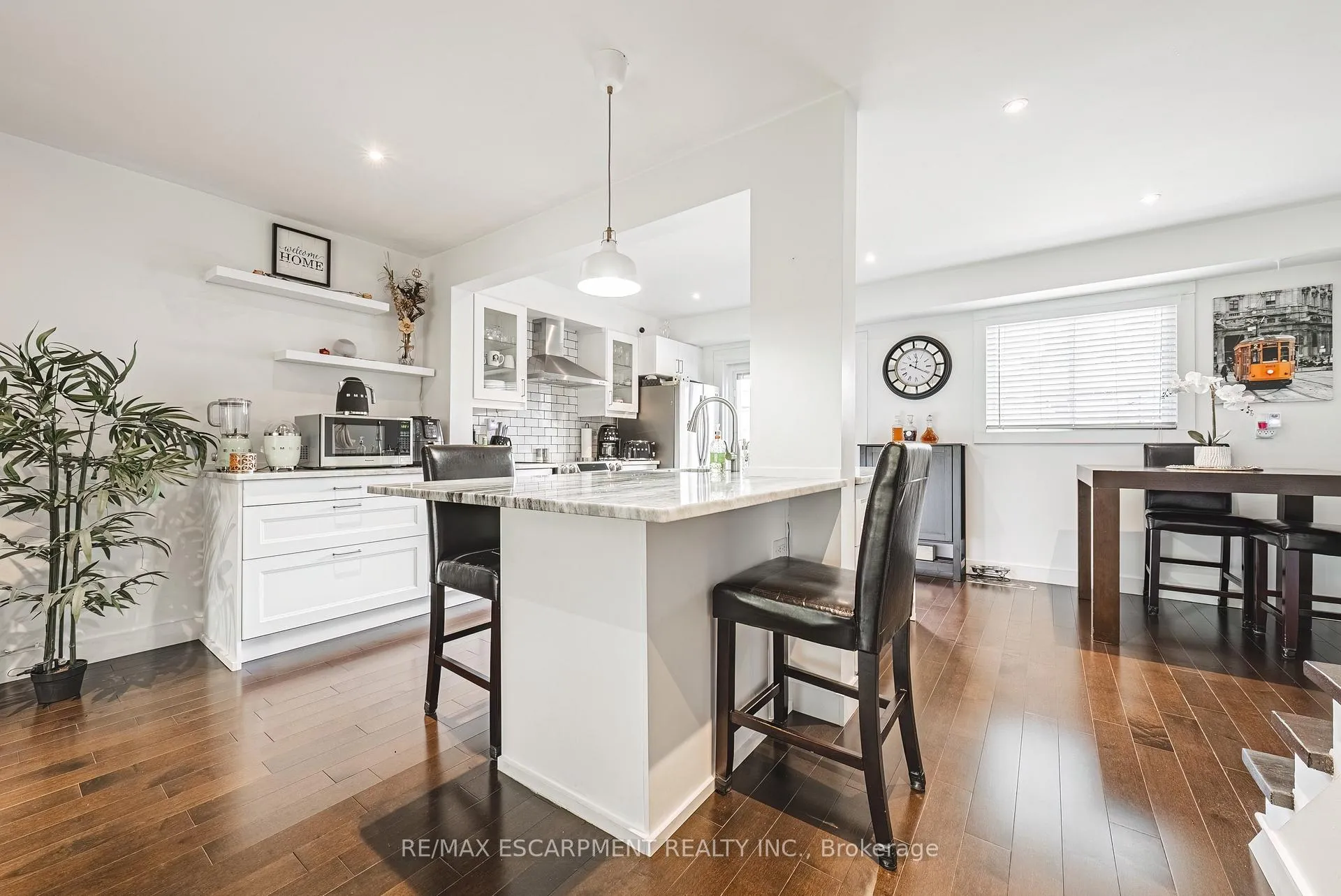 Photo 13 of Unit 26, 1155 Paramount Drive, Hamilton, Stoney Creek — HOMEH