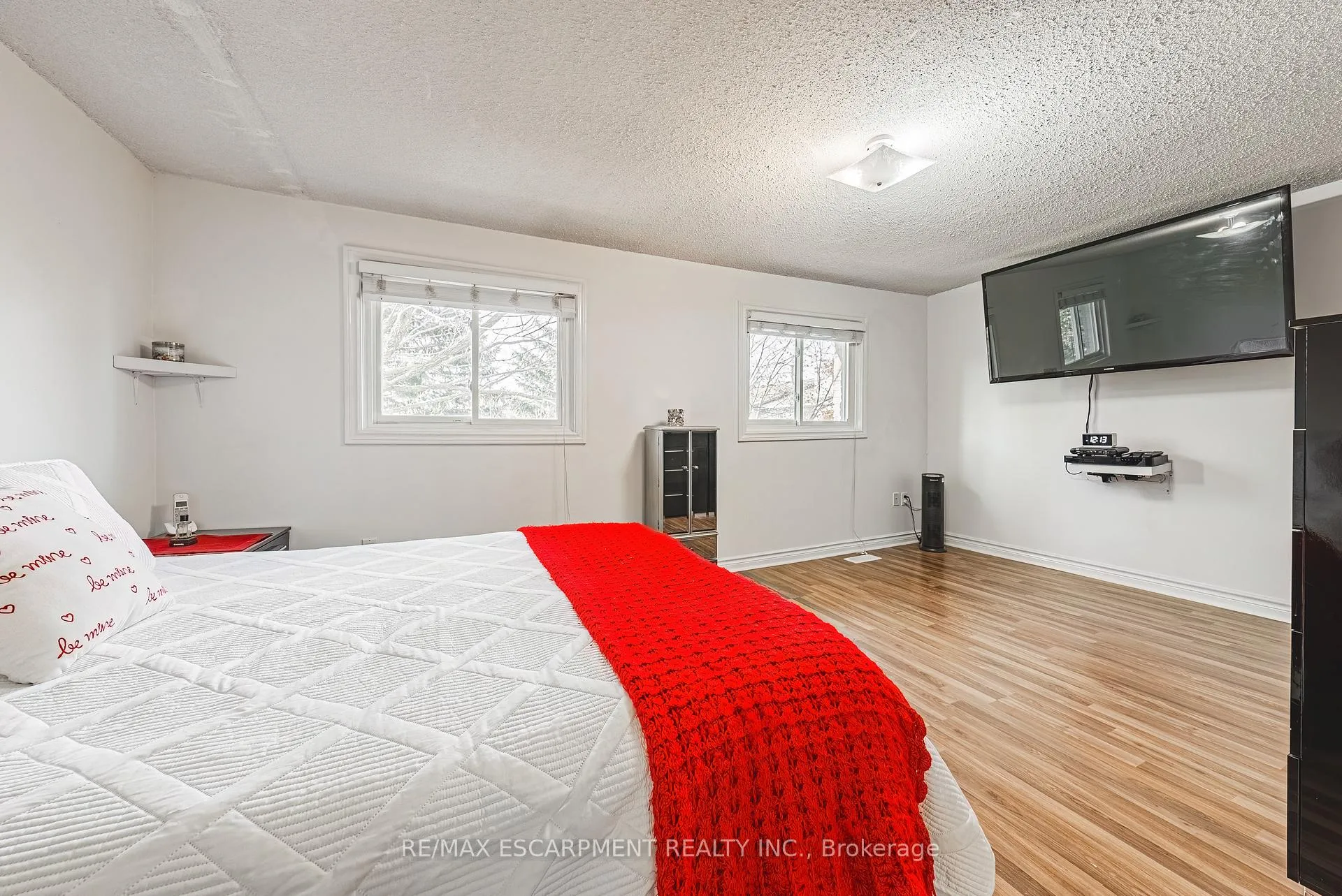 Photo 23 of Unit 26, 1155 Paramount Drive, Hamilton, Stoney Creek — HOMEH