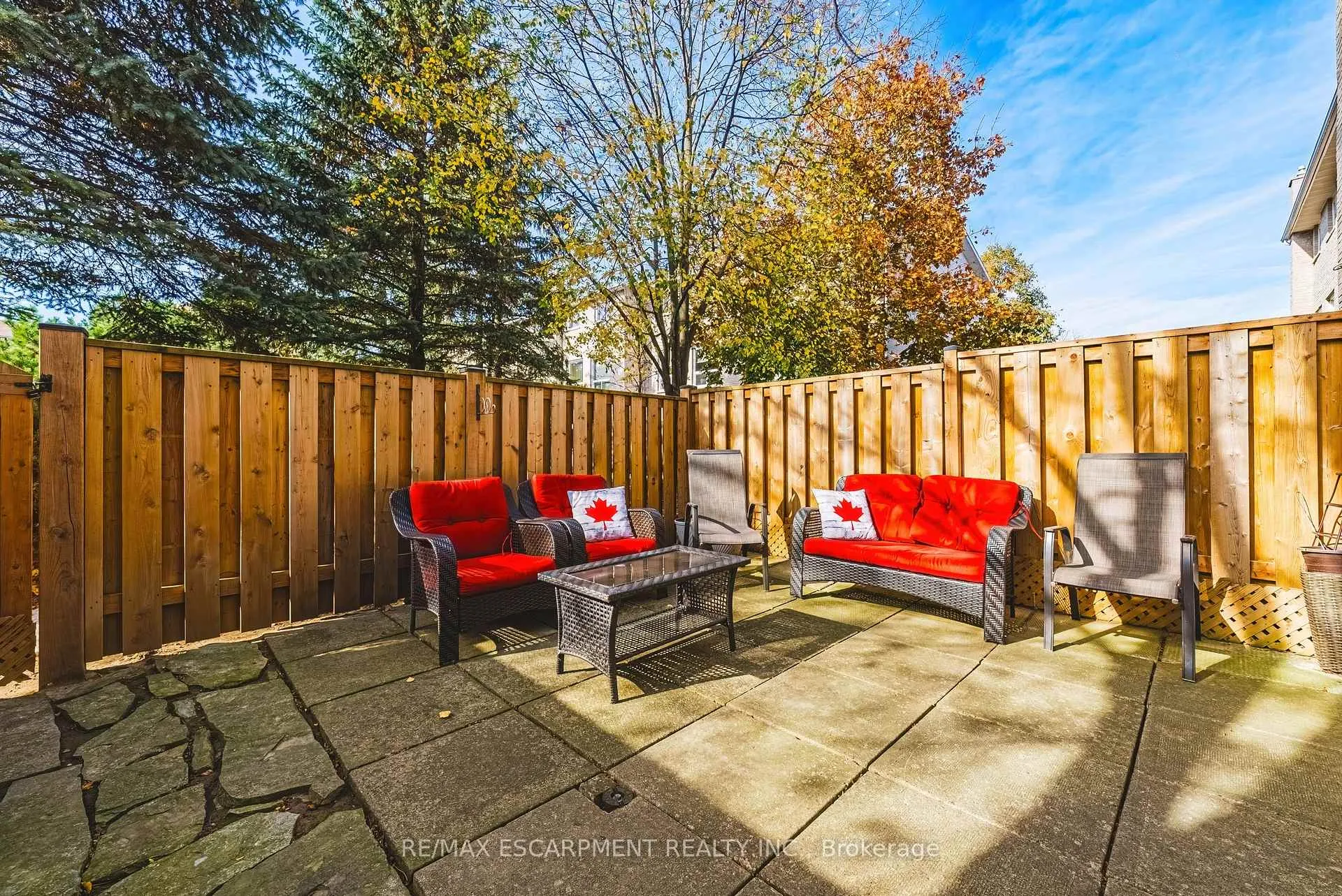 Photo 36 of Unit 26, 1155 Paramount Drive, Hamilton, Stoney Creek — HOMEH