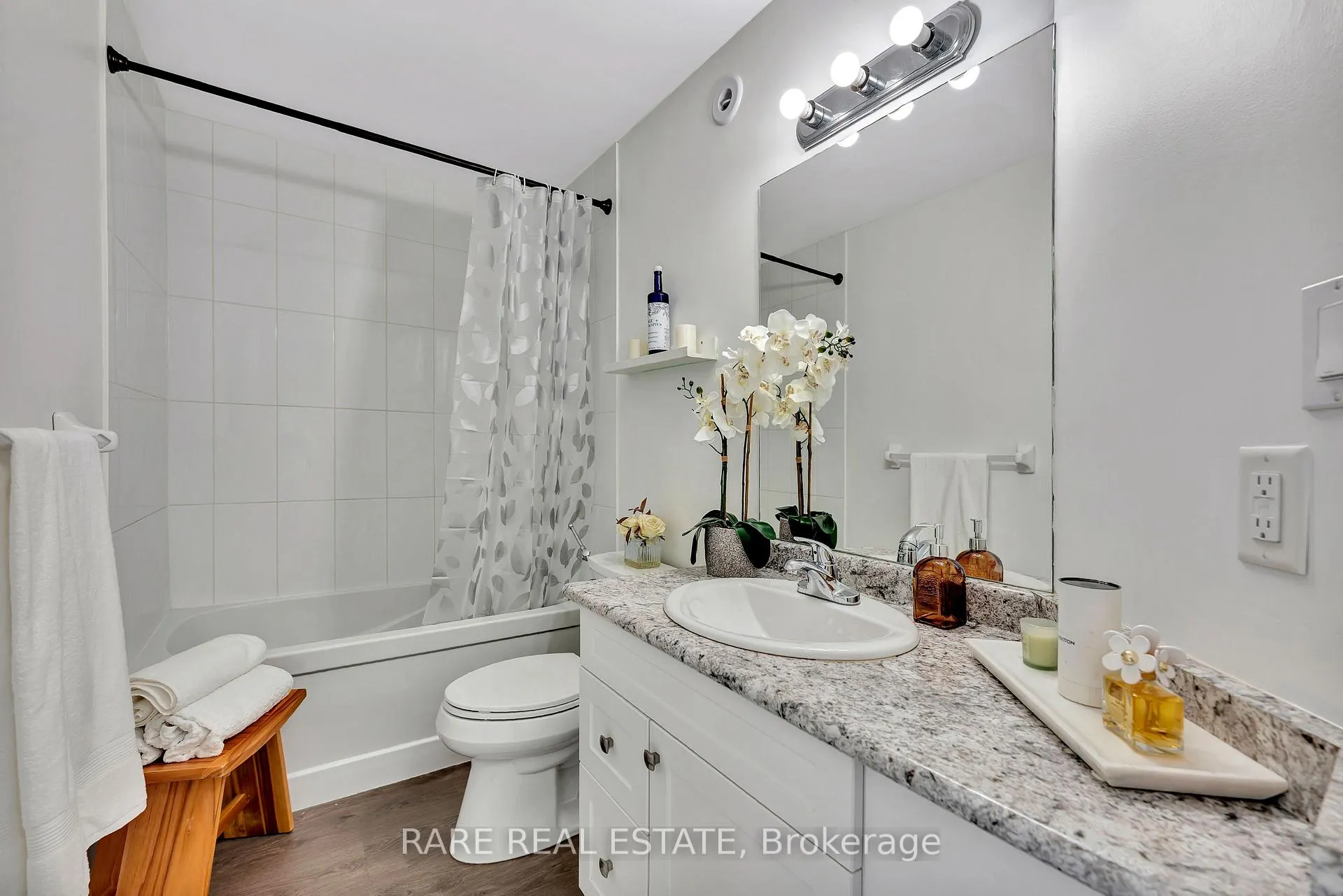 Photo 10 of Unit B14, 24 Morrison Road, Kitchener — HOMEH