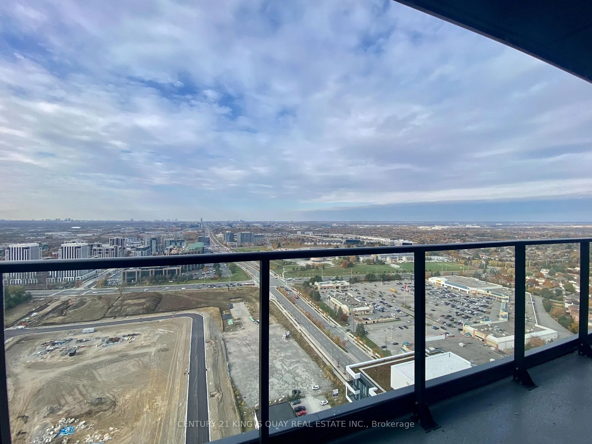 Photo 9 of Unit 3807, 18 Water Walk Drive, Markham, Unionville — HOMEH