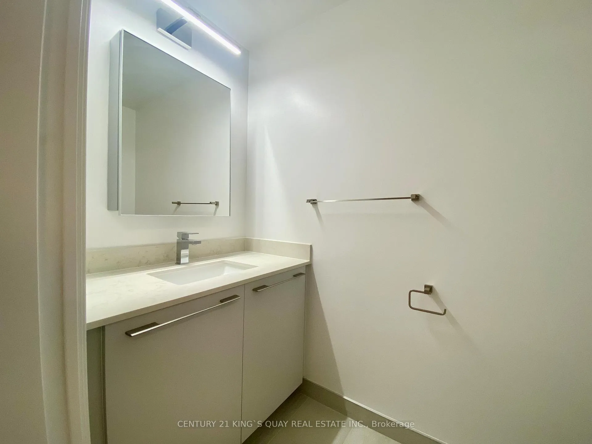 Photo 18 of Unit 3807, 18 Water Walk Drive, Markham, Unionville — HOMEH
