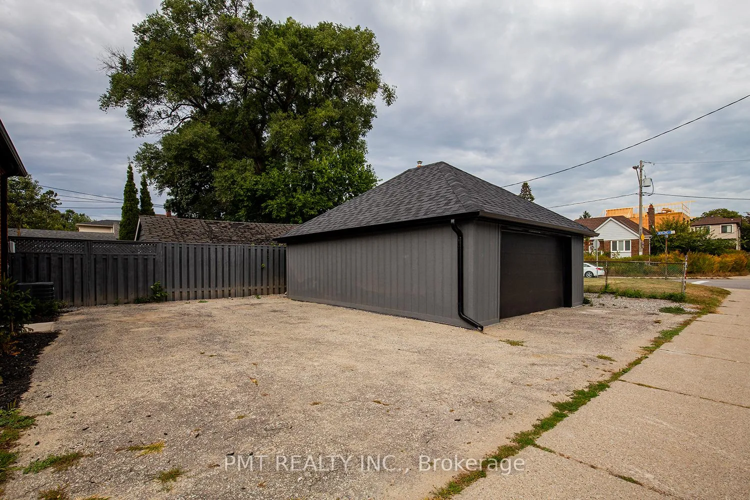 Photo 25 of Unit Main, 291 Glebemount Avenue, Toronto, East York — HOMEH