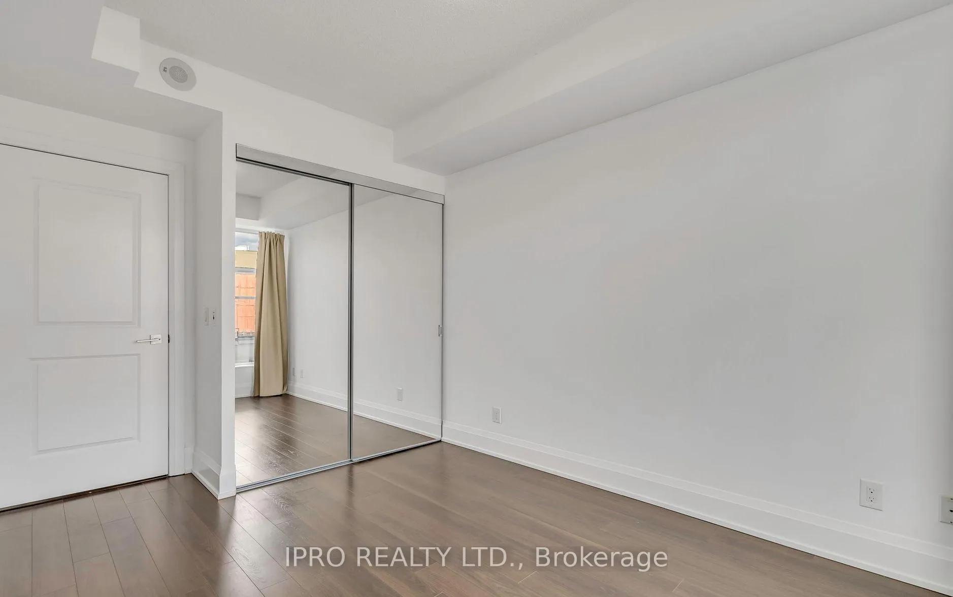 Photo 12 of Unit 309, 1 Old Mill Drive E, Toronto, High Park-Swansea — HOMEH