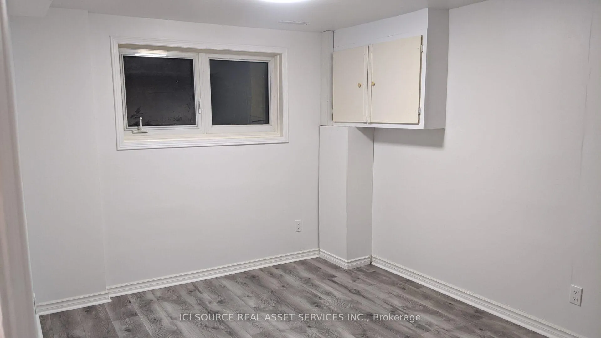 Photo 8 of Unit Main Fl, 354 Park Road N, Oshawa, McLaughlin — HOMEH