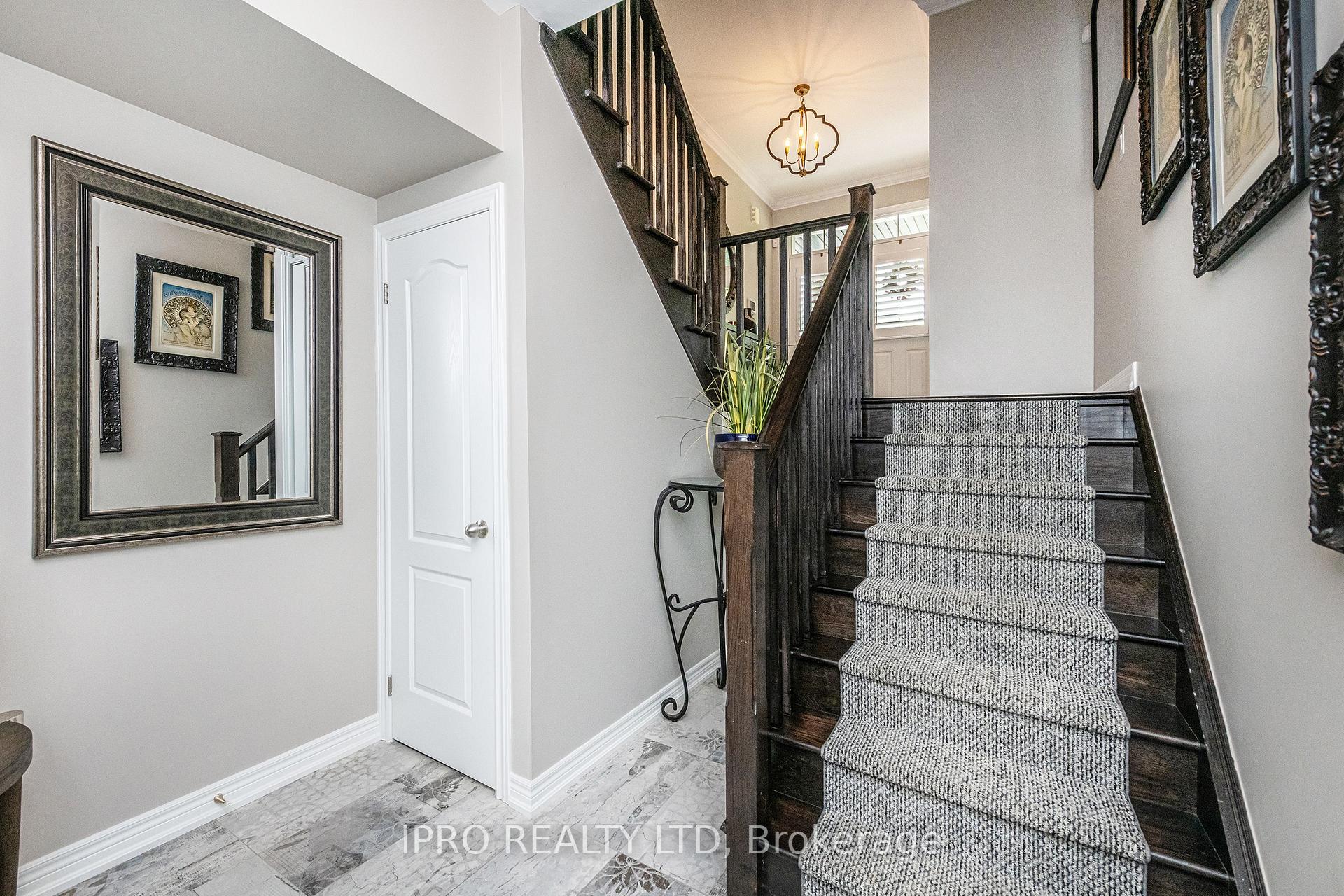 Photo 10 of 17 McEchearn Crescent, Caledon, Rural Caledon — HOMEH