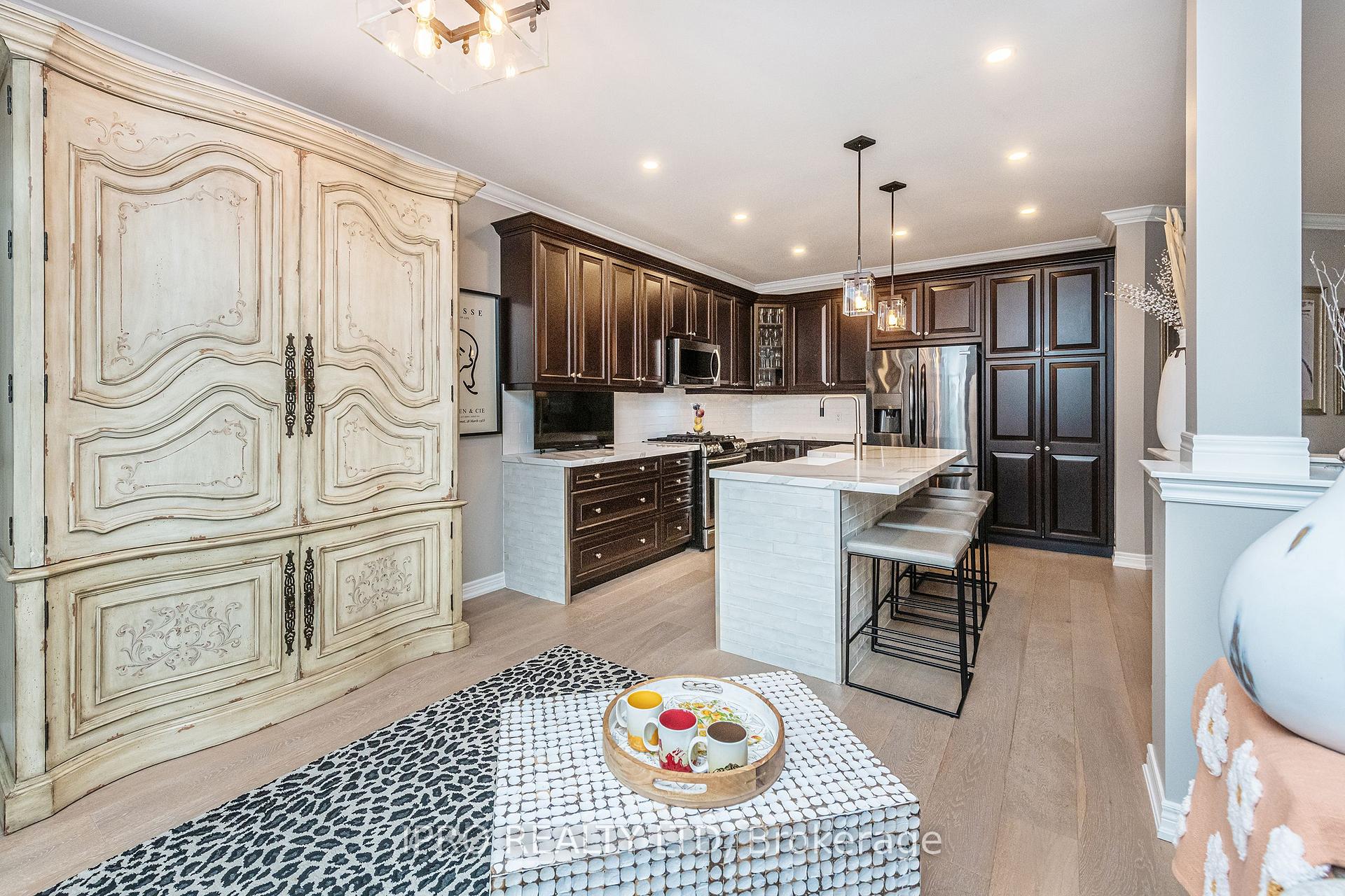 Photo 9 of 17 McEchearn Crescent, Caledon, Rural Caledon — HOMEH