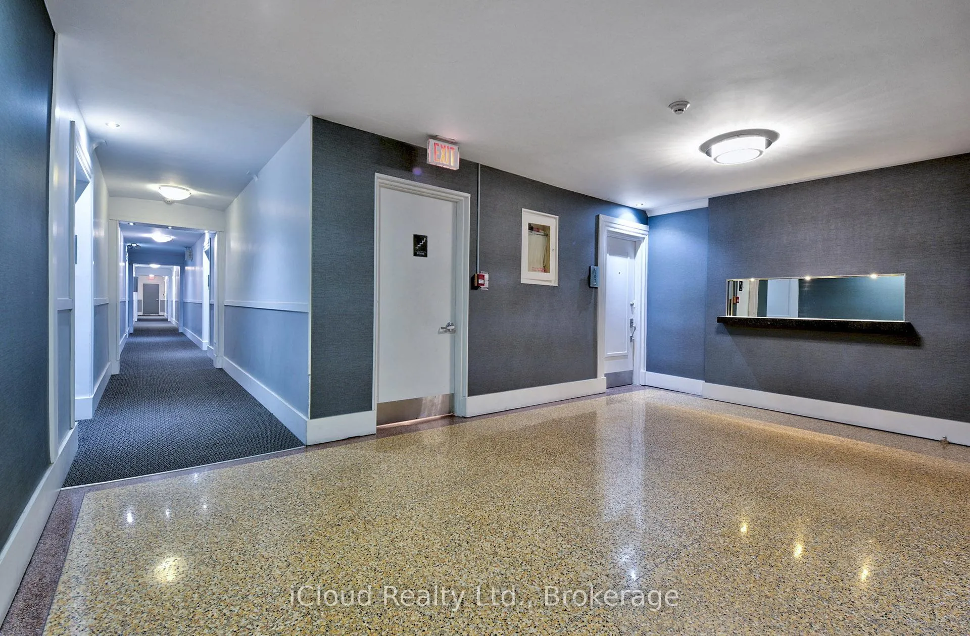 Photo 3 of Unit 101, 2603 Bathurst Street, Toronto, Forest Hill North — HOMEH