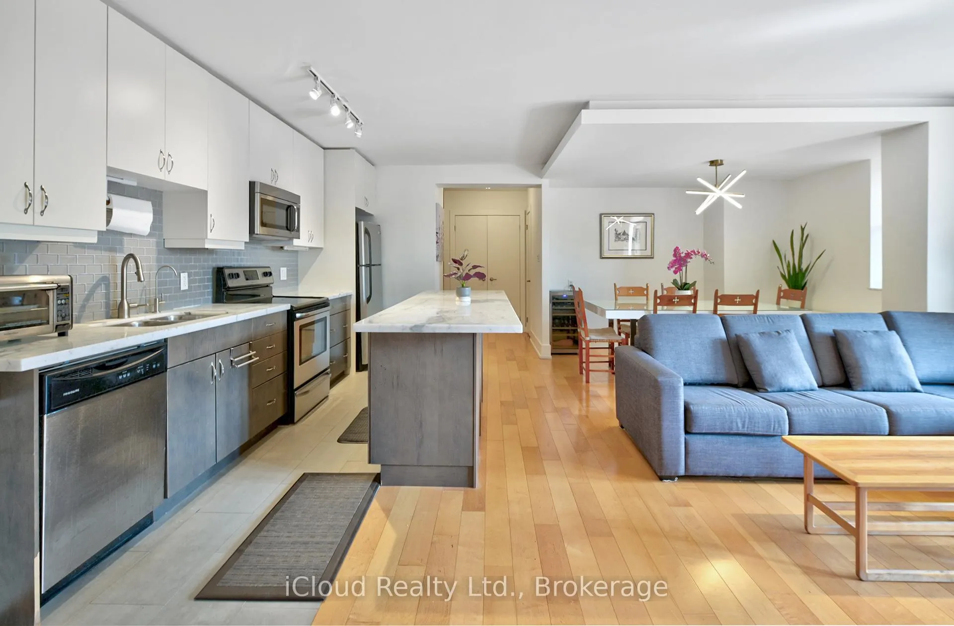 Photo 12 of Unit 101, 2603 Bathurst Street, Toronto, Forest Hill North — HOMEH