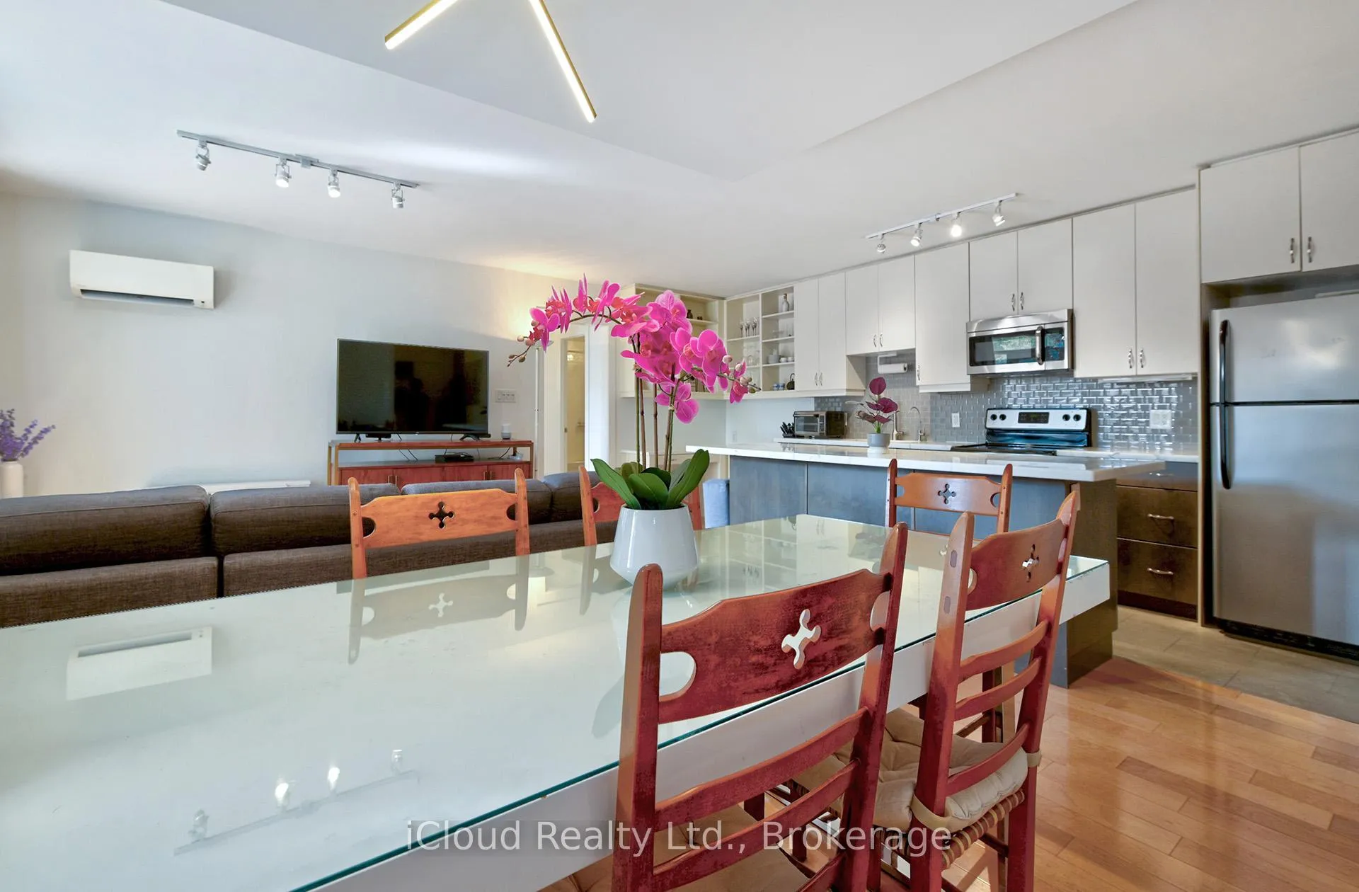 Photo 14 of Unit 101, 2603 Bathurst Street, Toronto, Forest Hill North — HOMEH