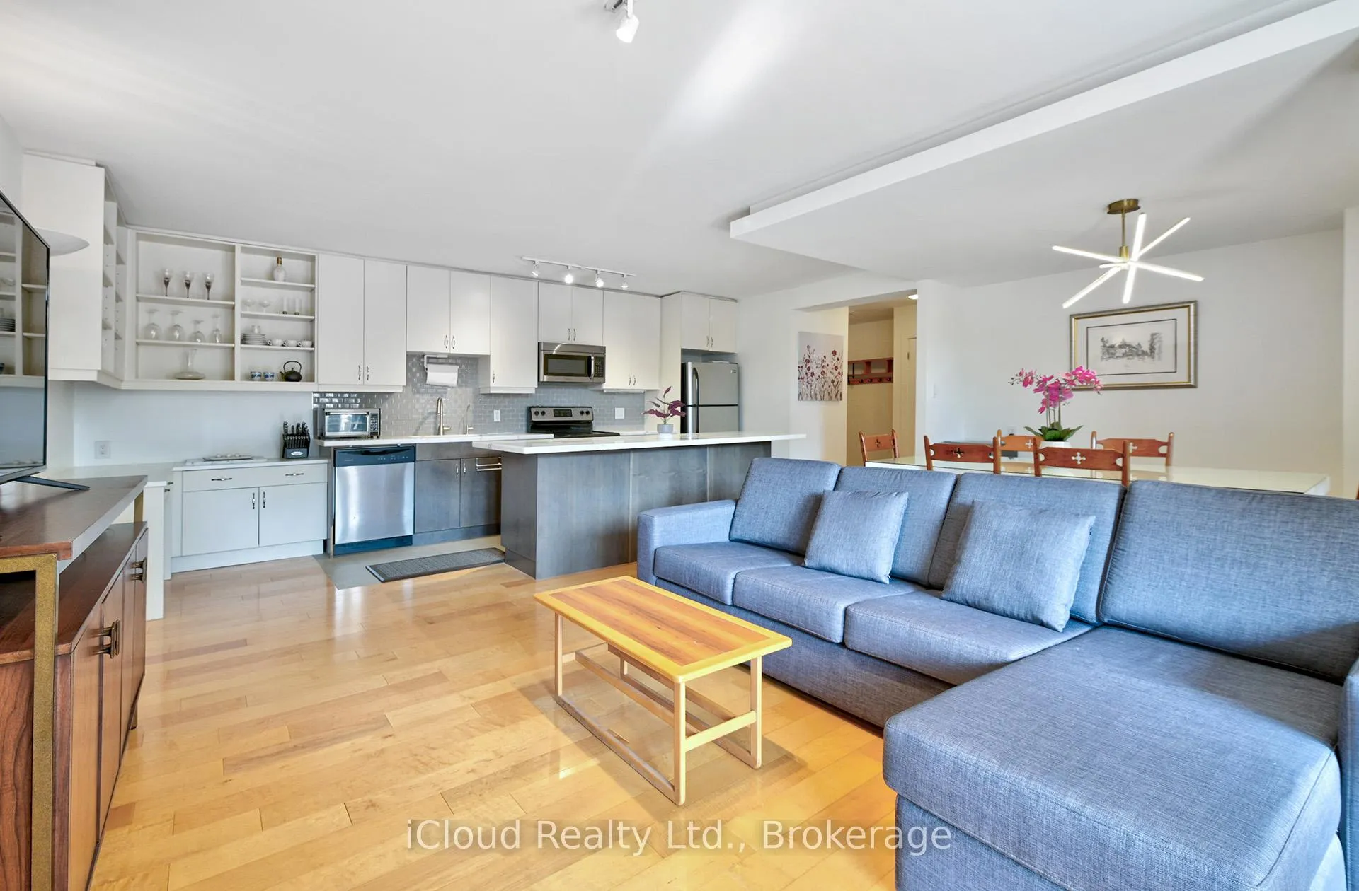 Photo 17 of Unit 101, 2603 Bathurst Street, Toronto, Forest Hill North — HOMEH