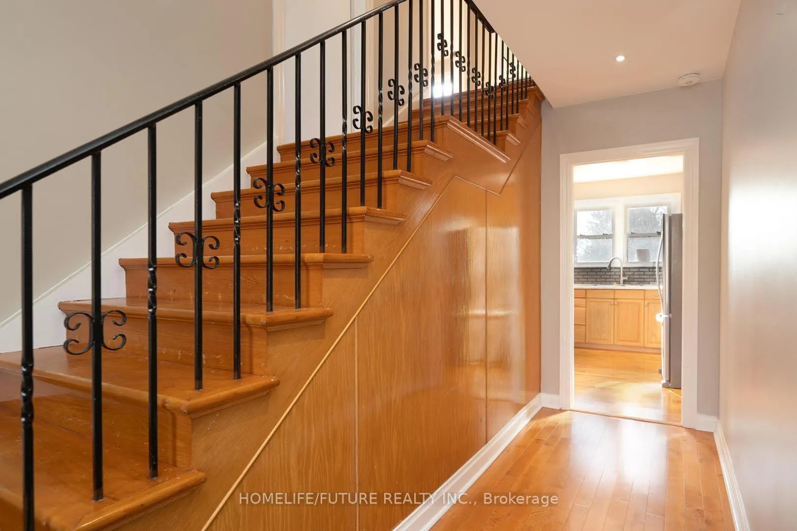 Photo 9 of Unit Upper, 76 Young Street, Brighton — HOMEH